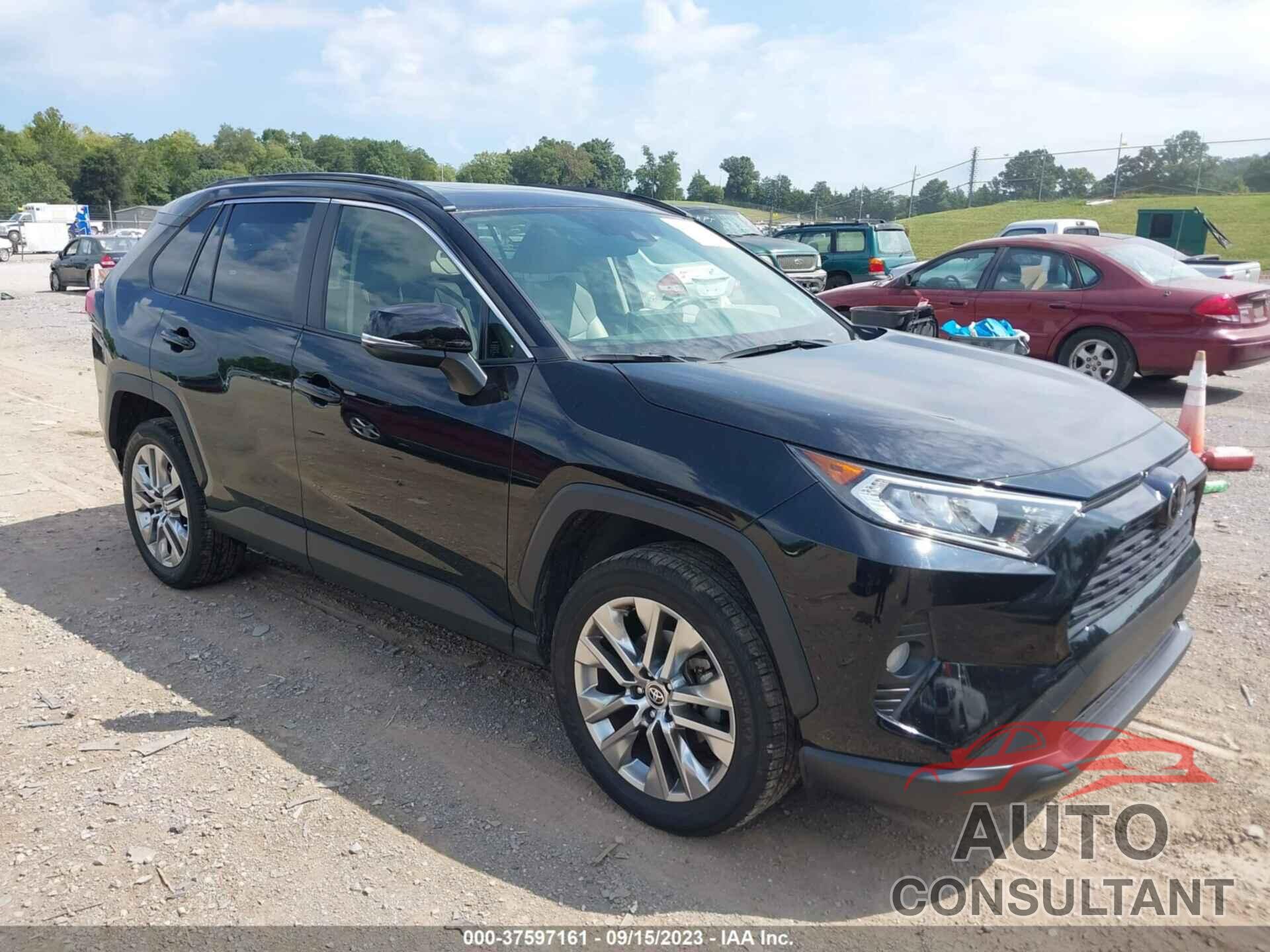 TOYOTA RAV4 2021 - JTMA1RFV8MD076668
