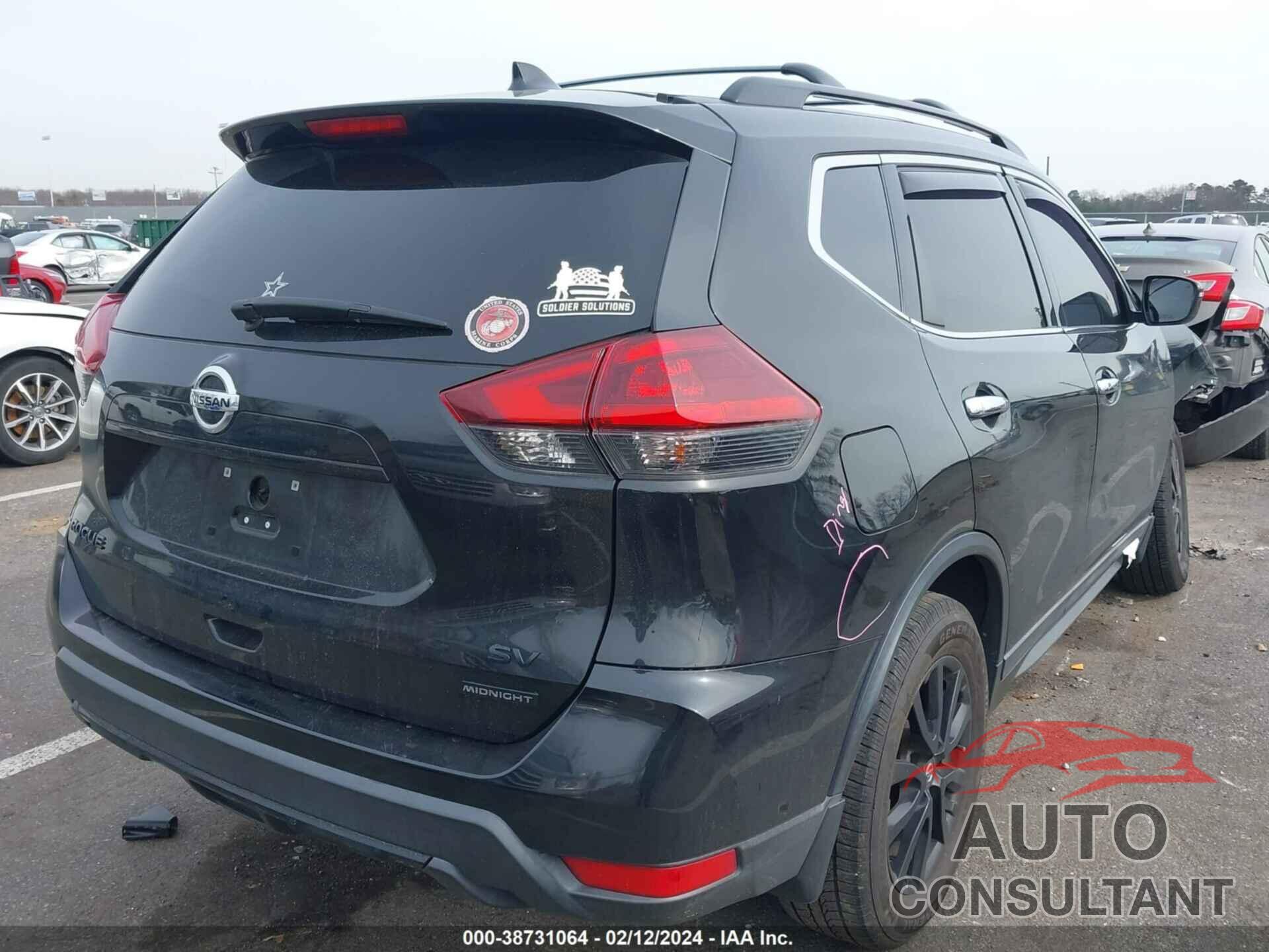 NISSAN ROGUE 2018 - 5N1AT2MT7JC820969