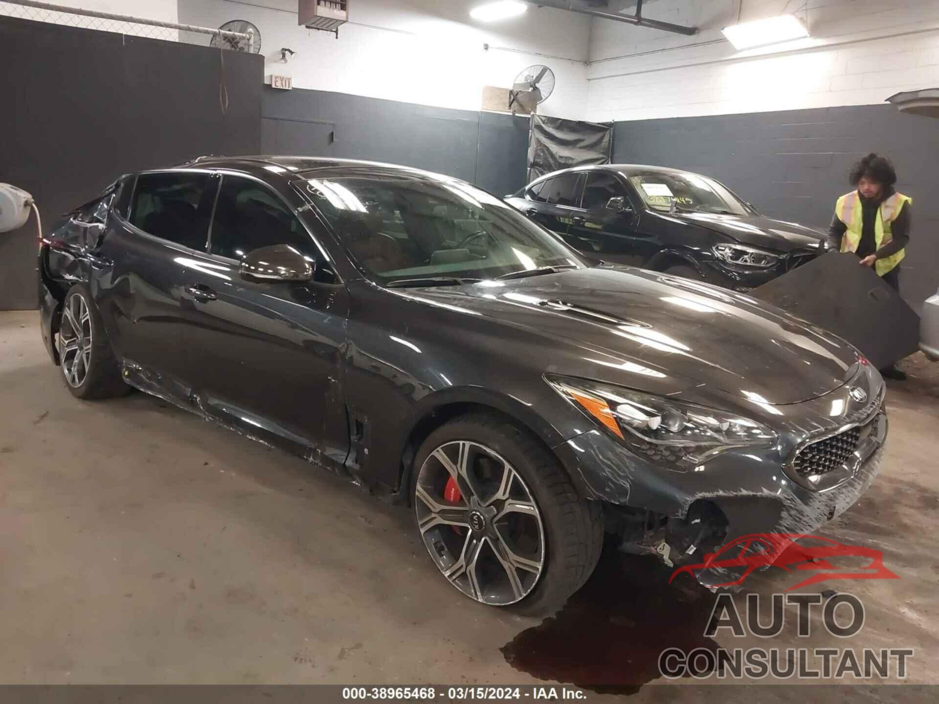 KIA STINGER 2021 - KNAE55LC7M6091195