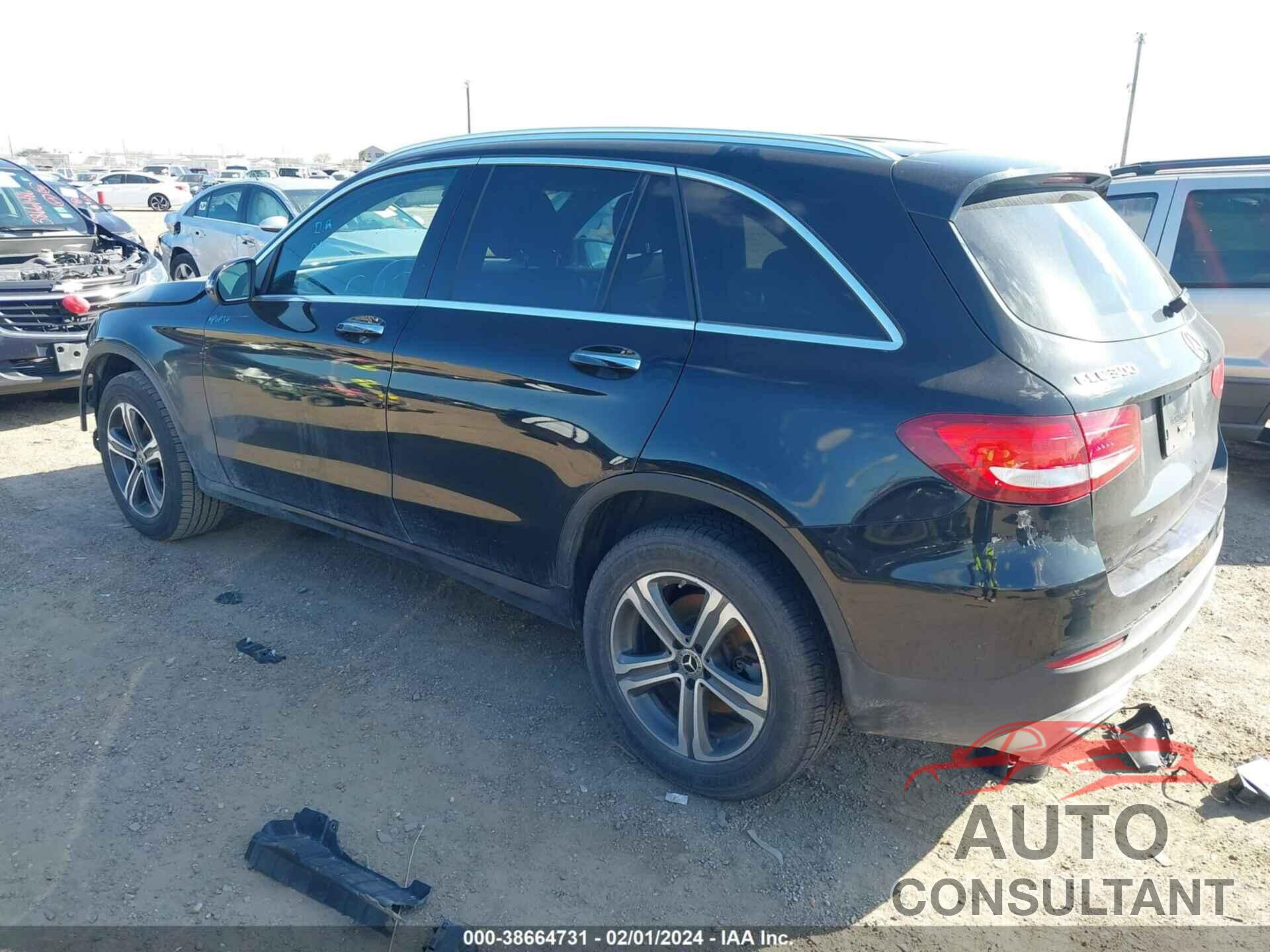 MERCEDES-BENZ GLC 300 2017 - WDC0G4JB8HF238054