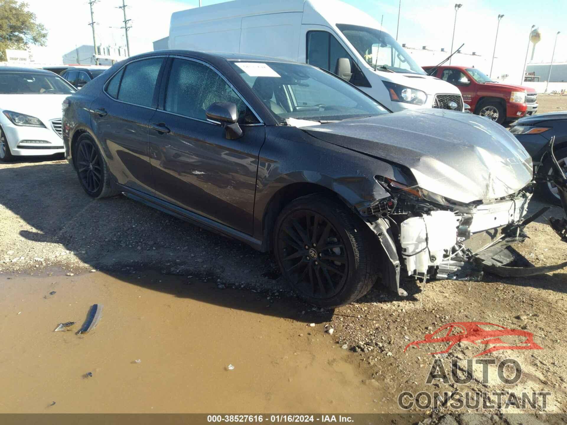 TOYOTA CAMRY 2022 - 4T1K61AK9NU718946