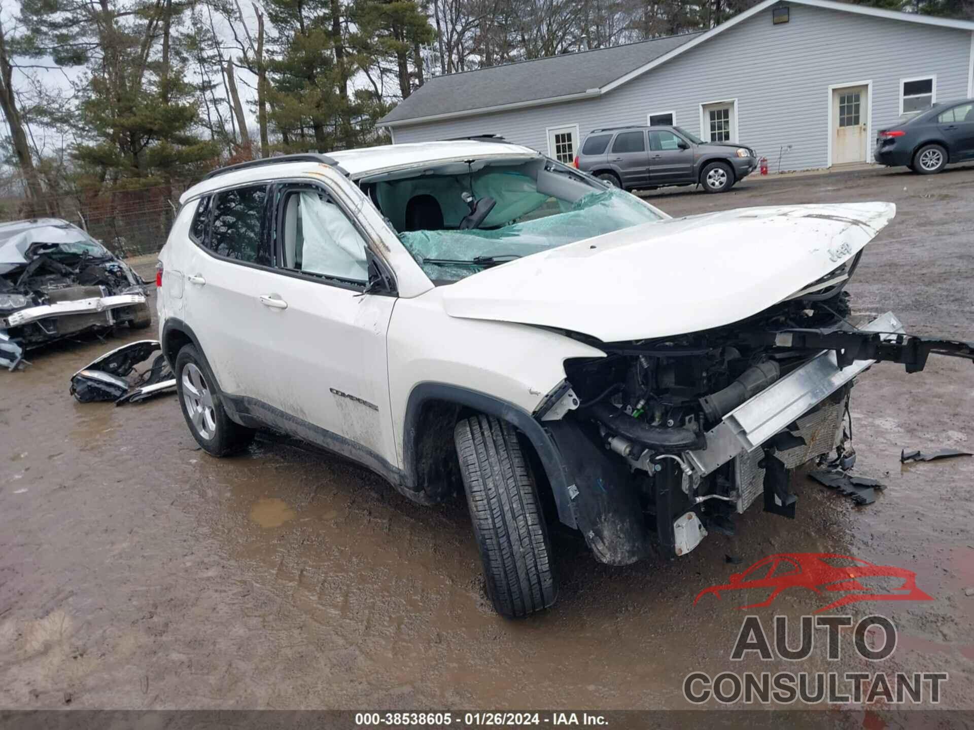 JEEP COMPASS 2018 - 3C4NJDBB2JT231608