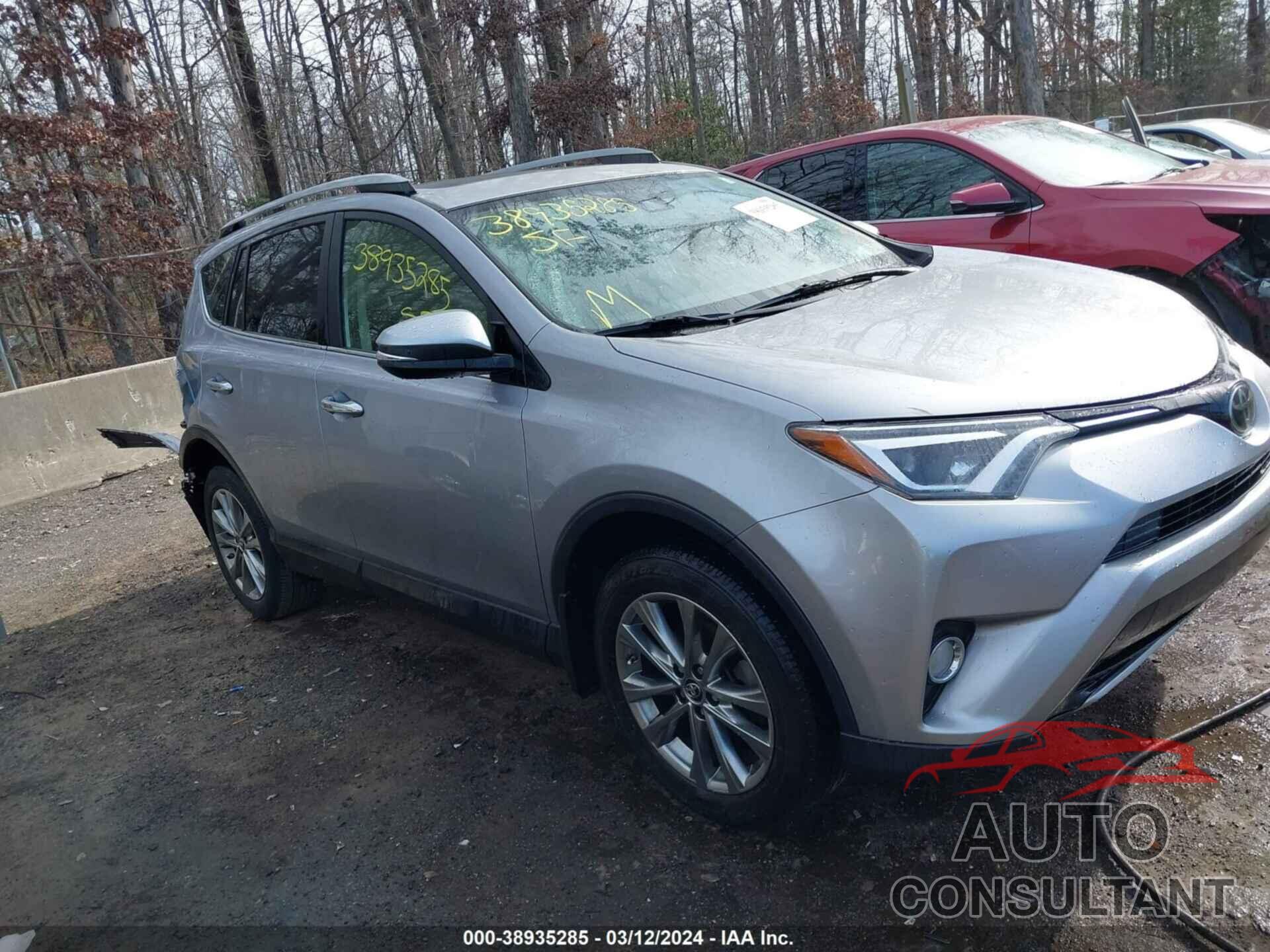 TOYOTA RAV4 2018 - JTMDFREV9JD228761