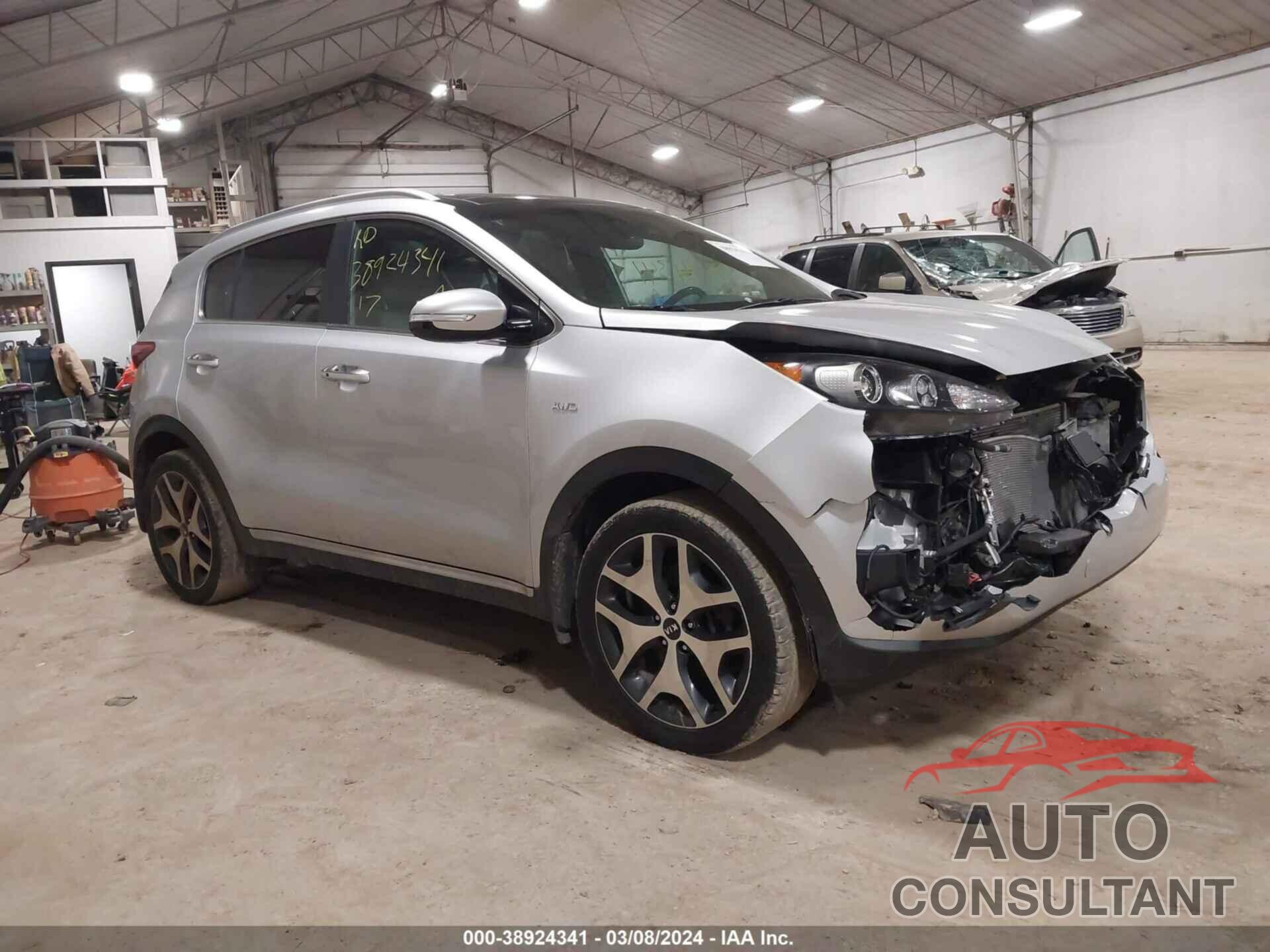KIA SPORTAGE 2017 - KNDPRCA67H7173090