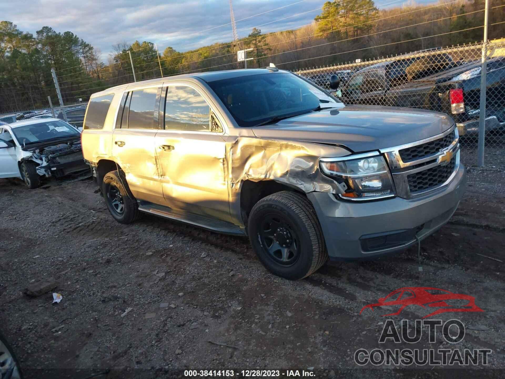 CHEVROLET TAHOE 2018 - 1GNLCDEC4JR235780