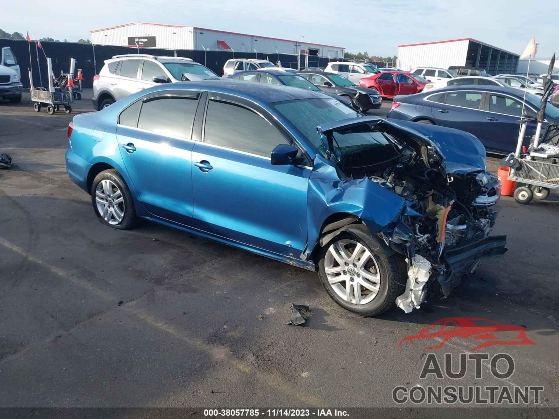 VOLKSWAGEN JETTA 2017 - 3VW2B7AJ0HM322677