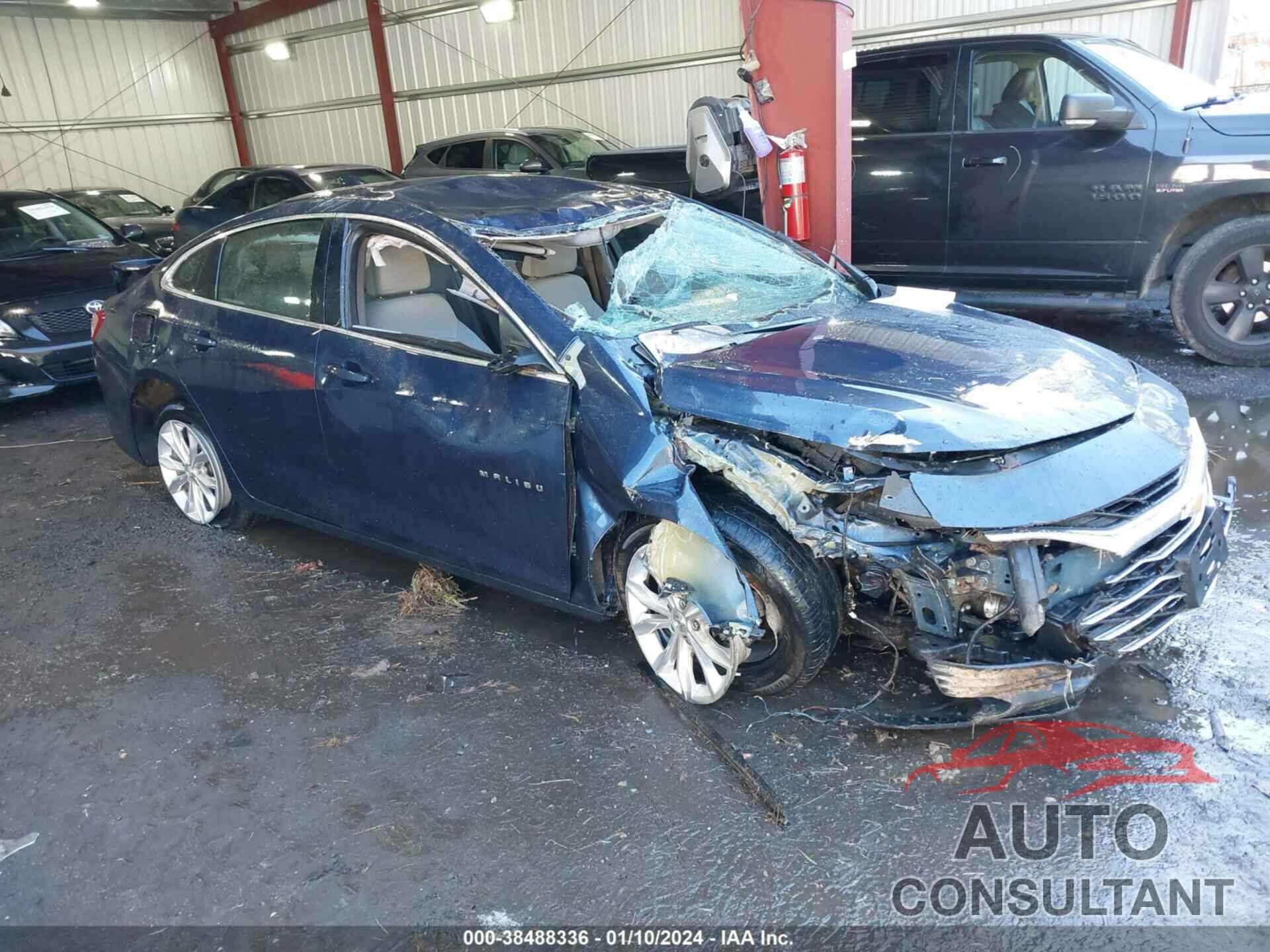 CHEVROLET MALIBU 2019 - 1G1ZD5ST5KF157290