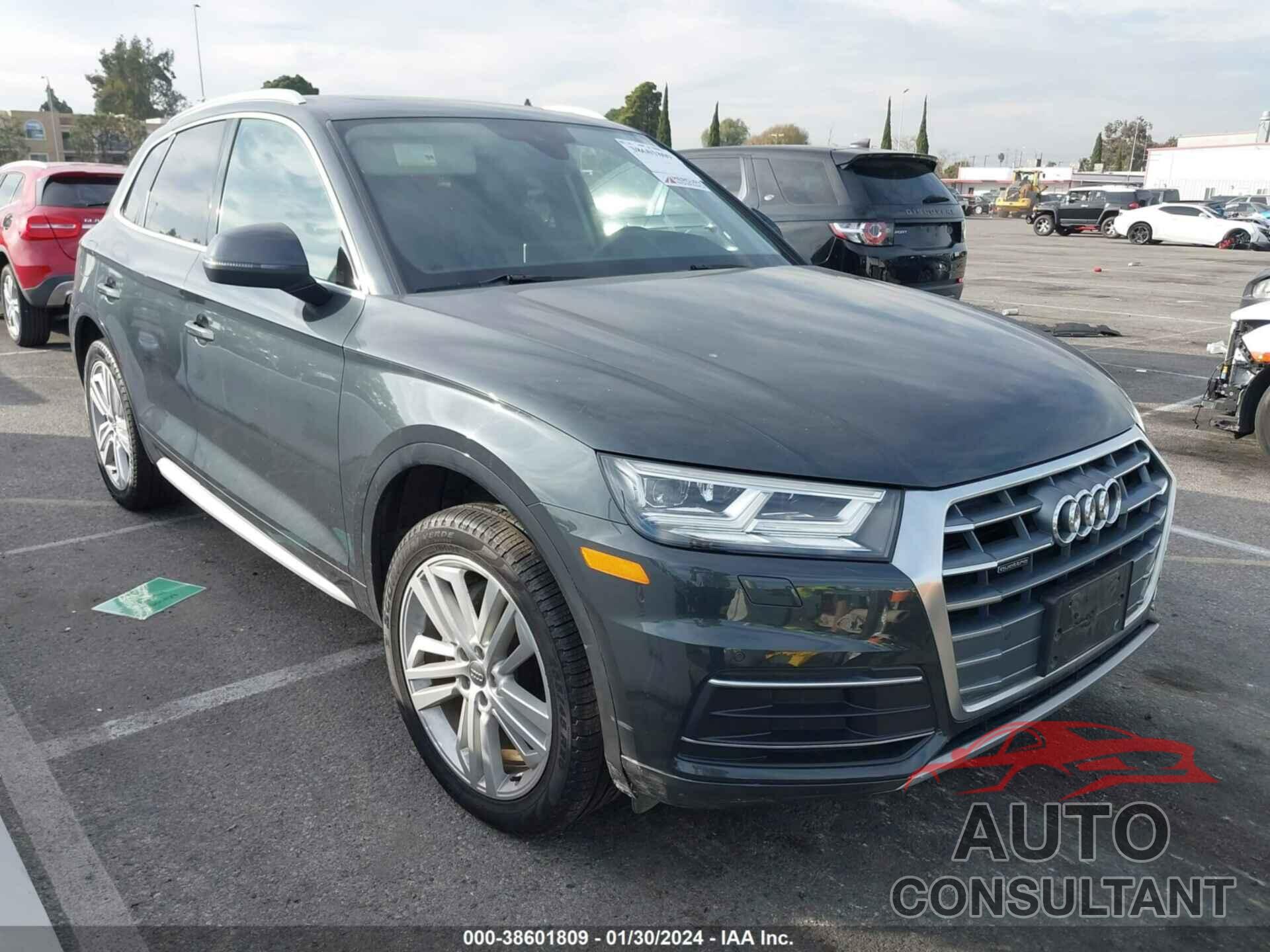 AUDI Q5 2018 - WA1BNAFY8J2230818