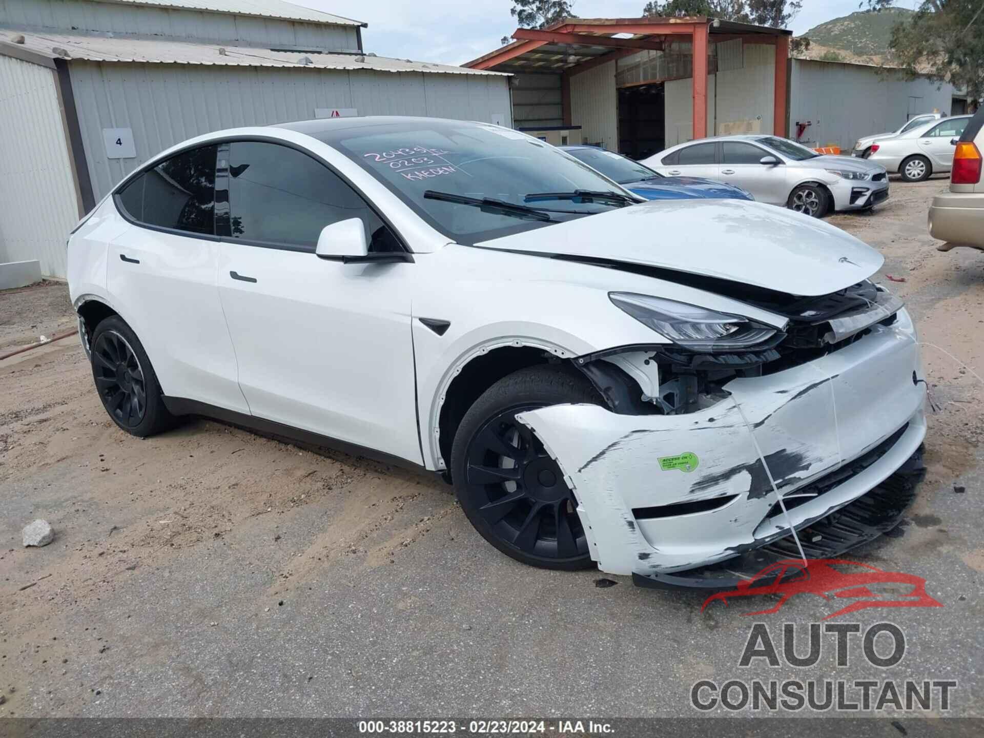 TESLA MODEL Y 2023 - 7SAYGDEE4PA106103