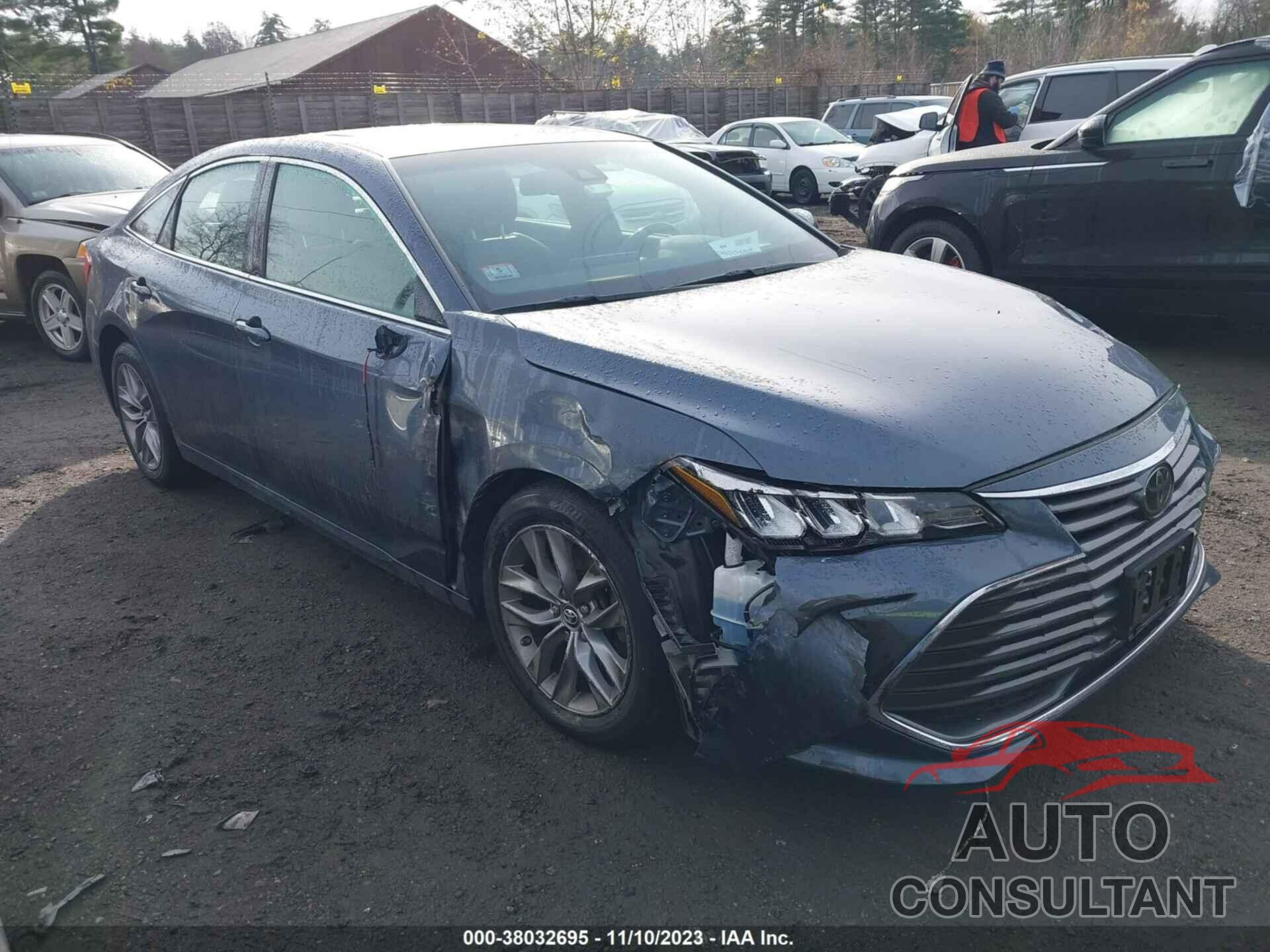 TOYOTA AVALON 2019 - 4T1BZ1FB4KU018182