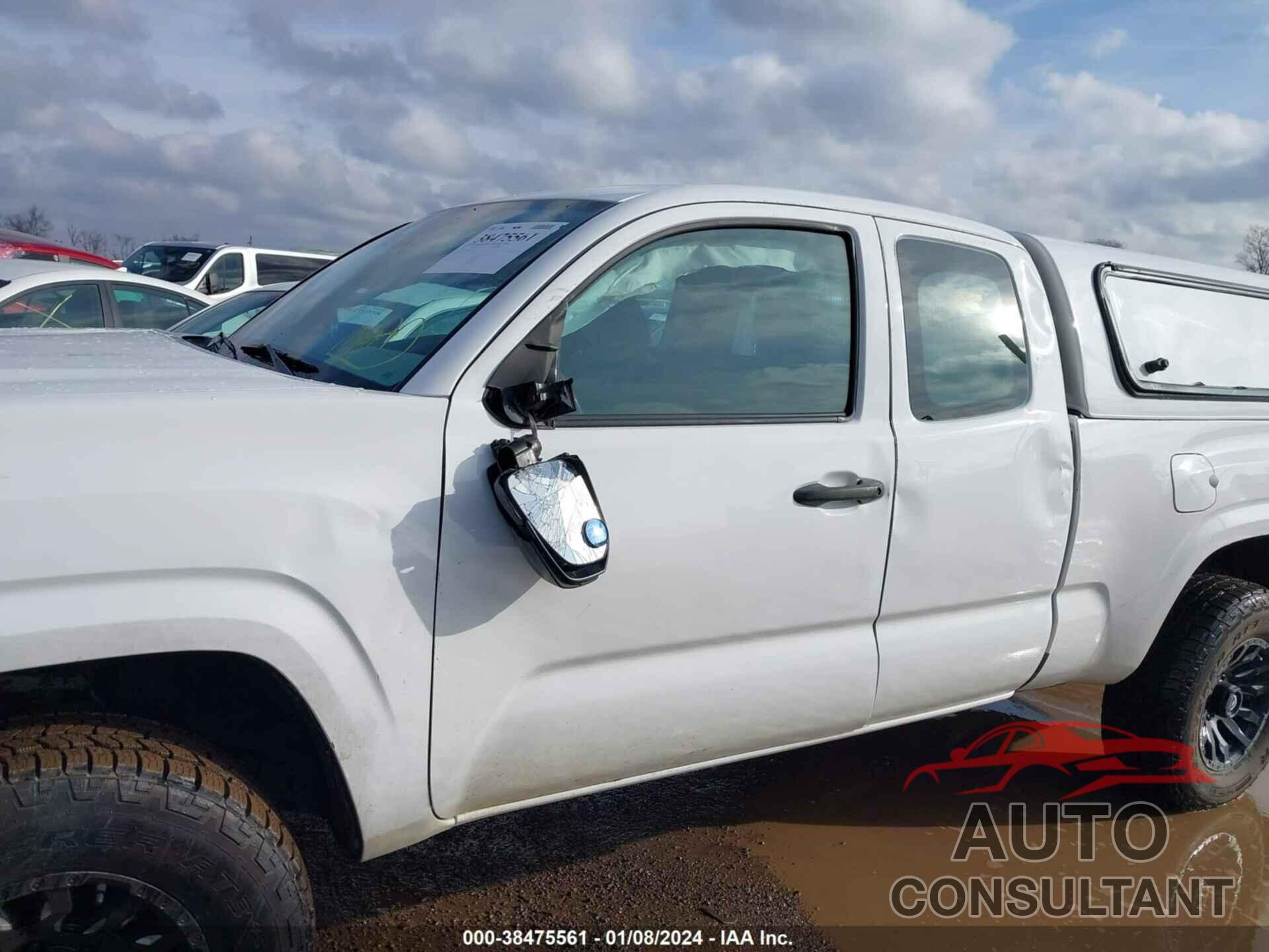 TOYOTA TACOMA 2018 - 5TFRX5GN5JX121424