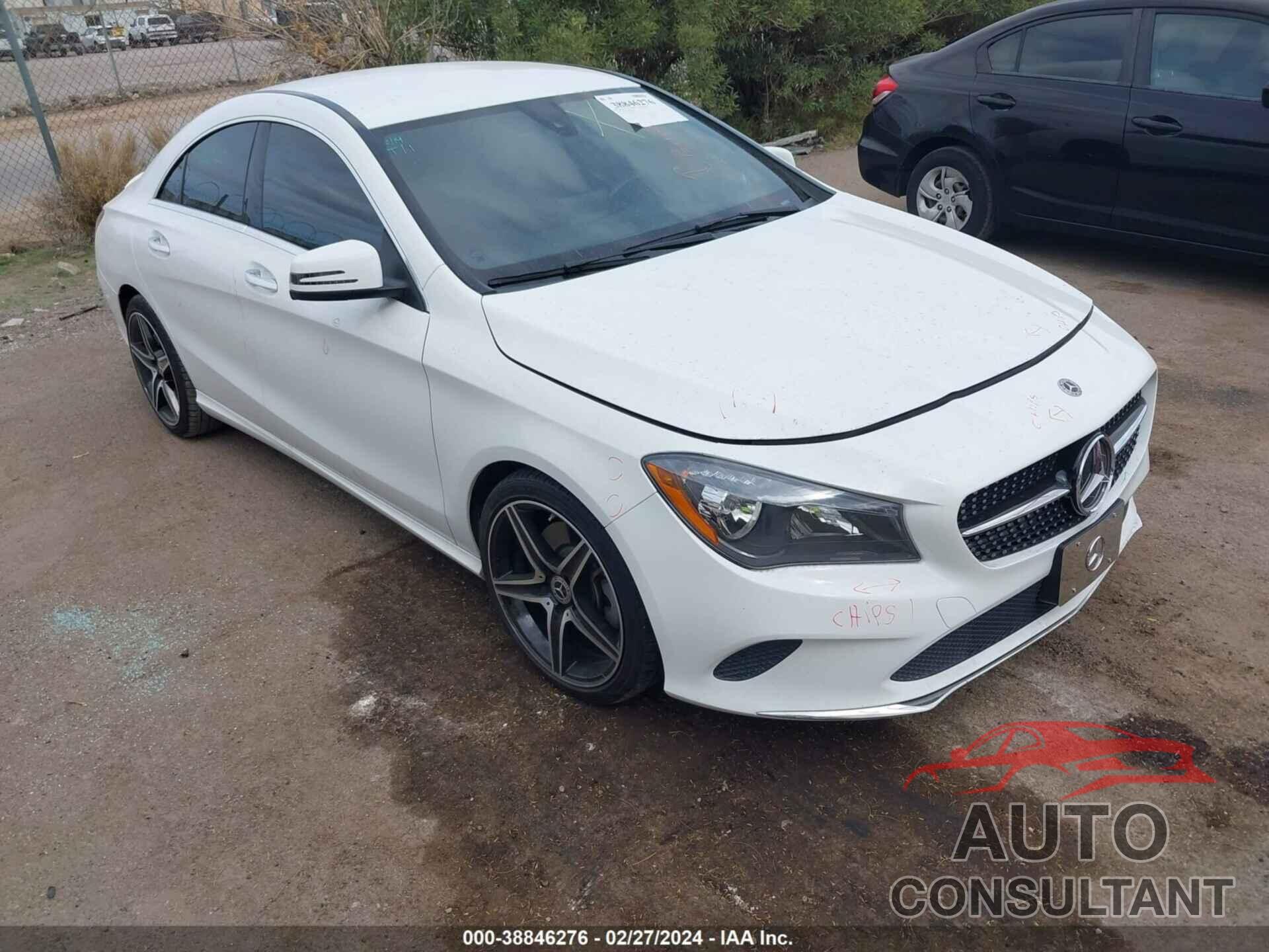 MERCEDES-BENZ CLA 250 2019 - WDDSJ4EB5KN711244