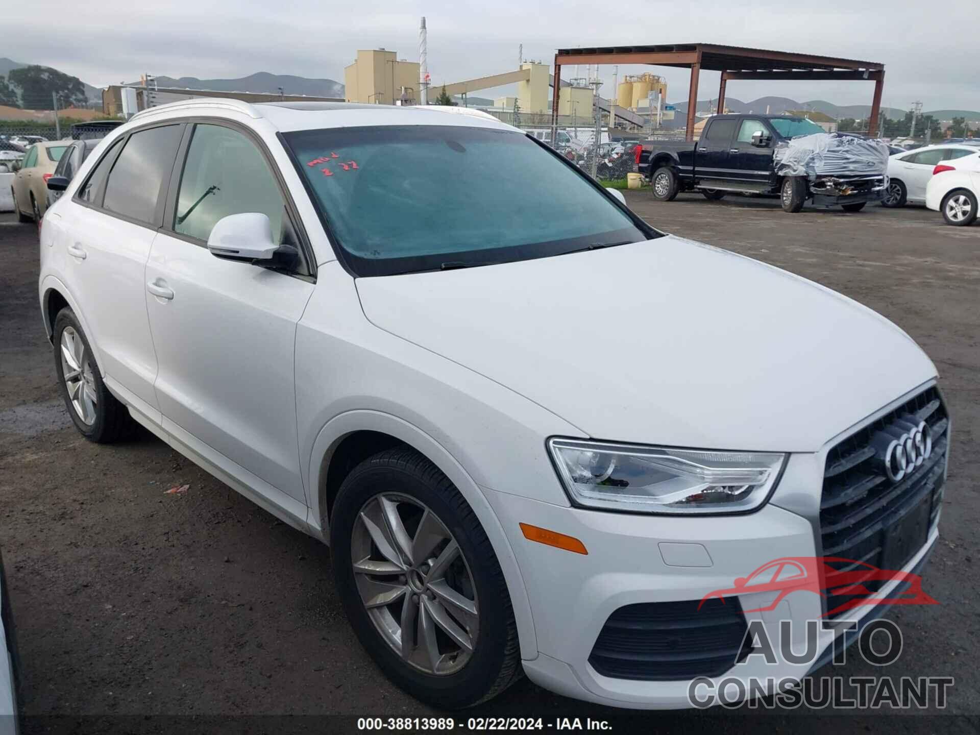 AUDI Q3 2017 - WA1ECCFS7HR014261