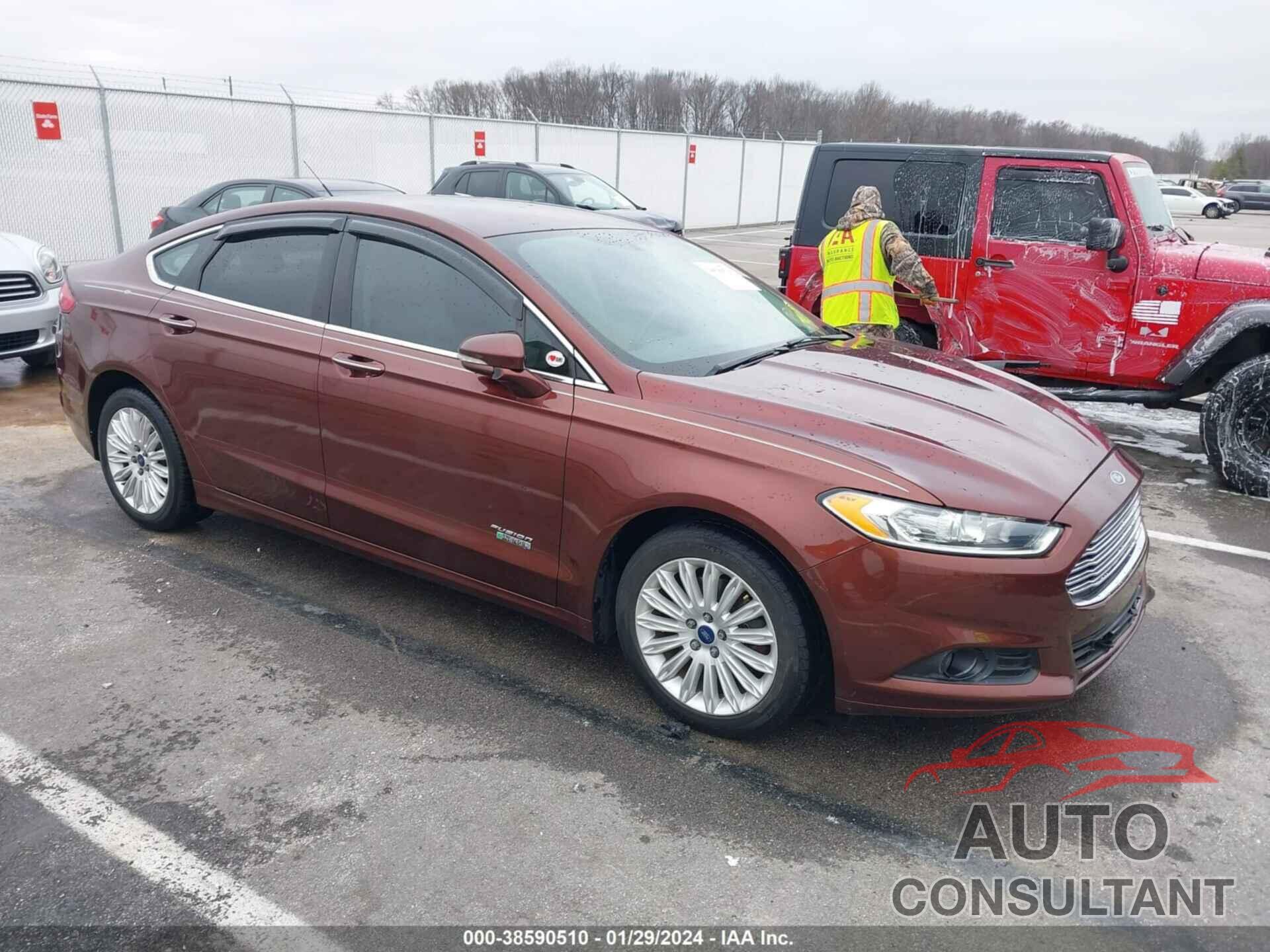 FORD FUSION ENERGI 2016 - 3FA6P0PU0GR255083