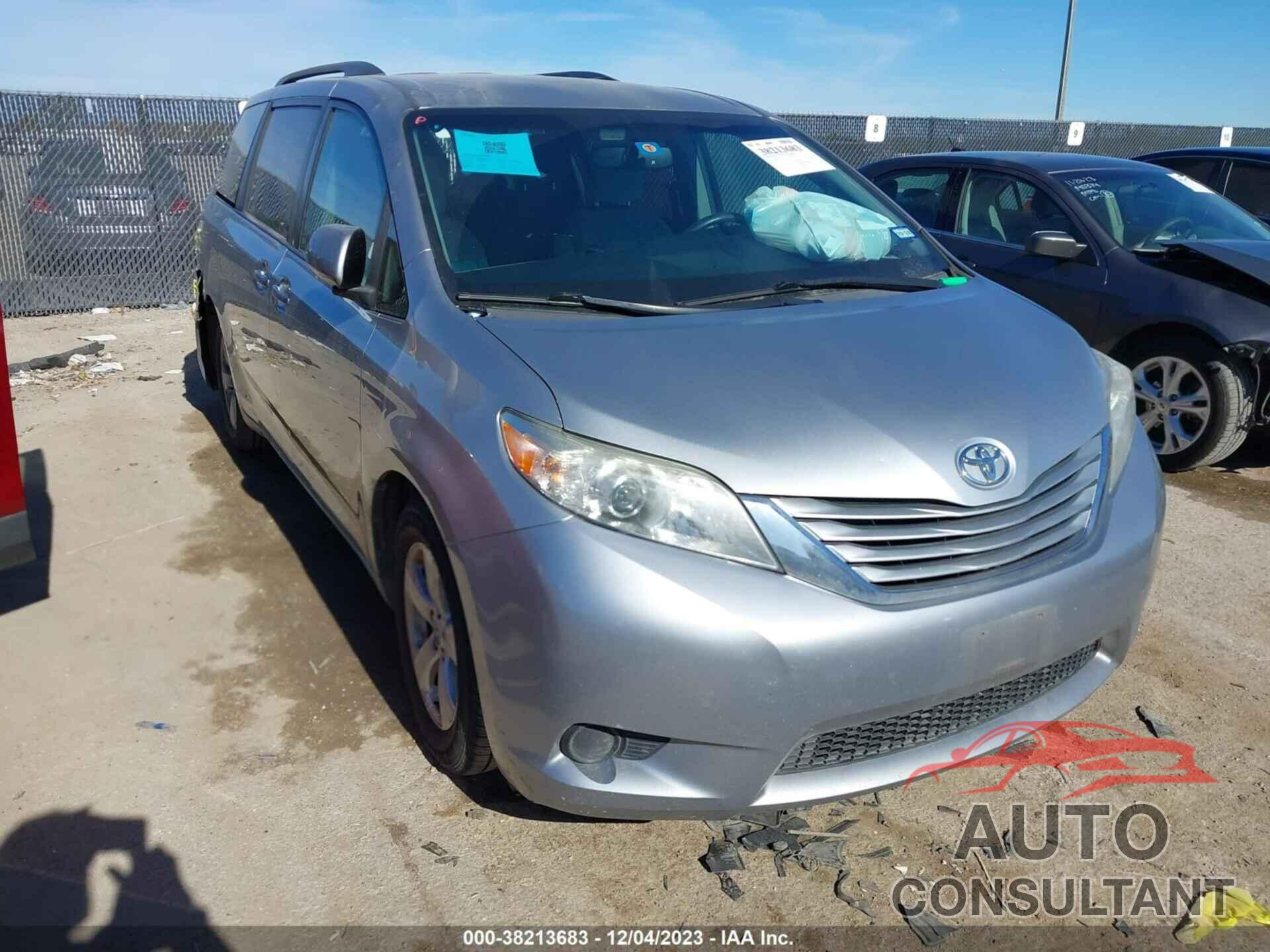 TOYOTA SIENNA 2016 - 5TDKK3DC0GS753897