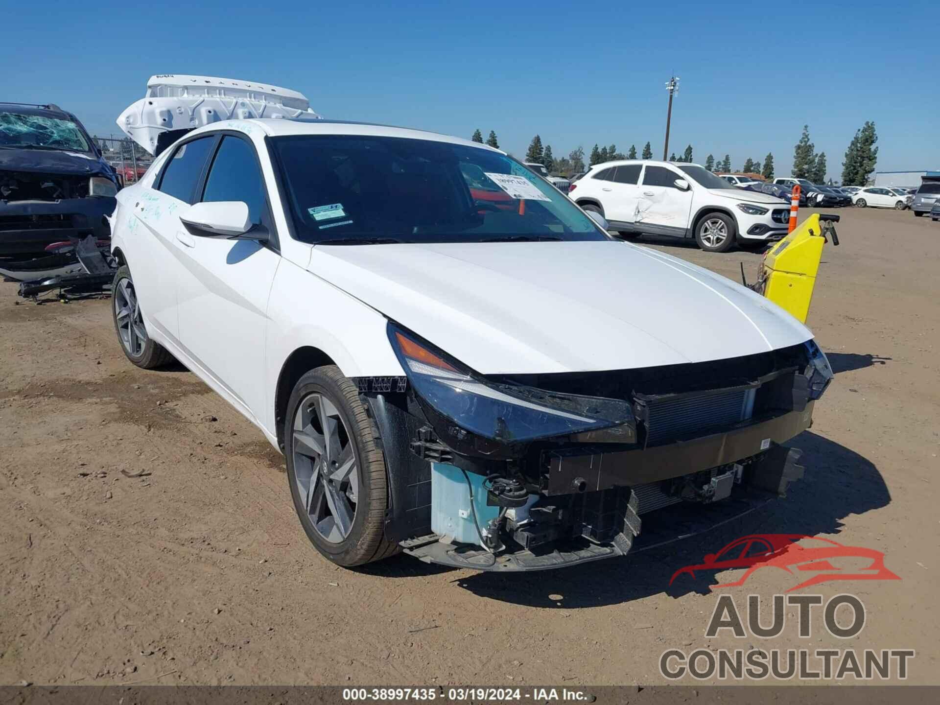 HYUNDAI ELANTRA HYBRID 2023 - KMHLN4AJ4PU090040