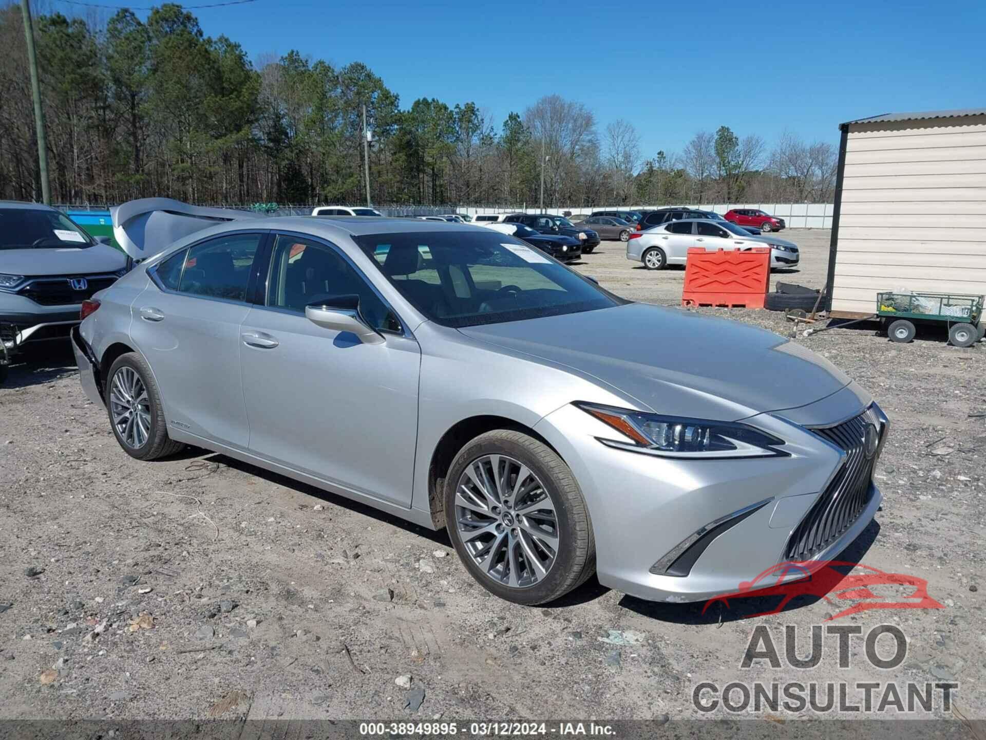 LEXUS ES 300H 2019 - JTHB21B15K2040496