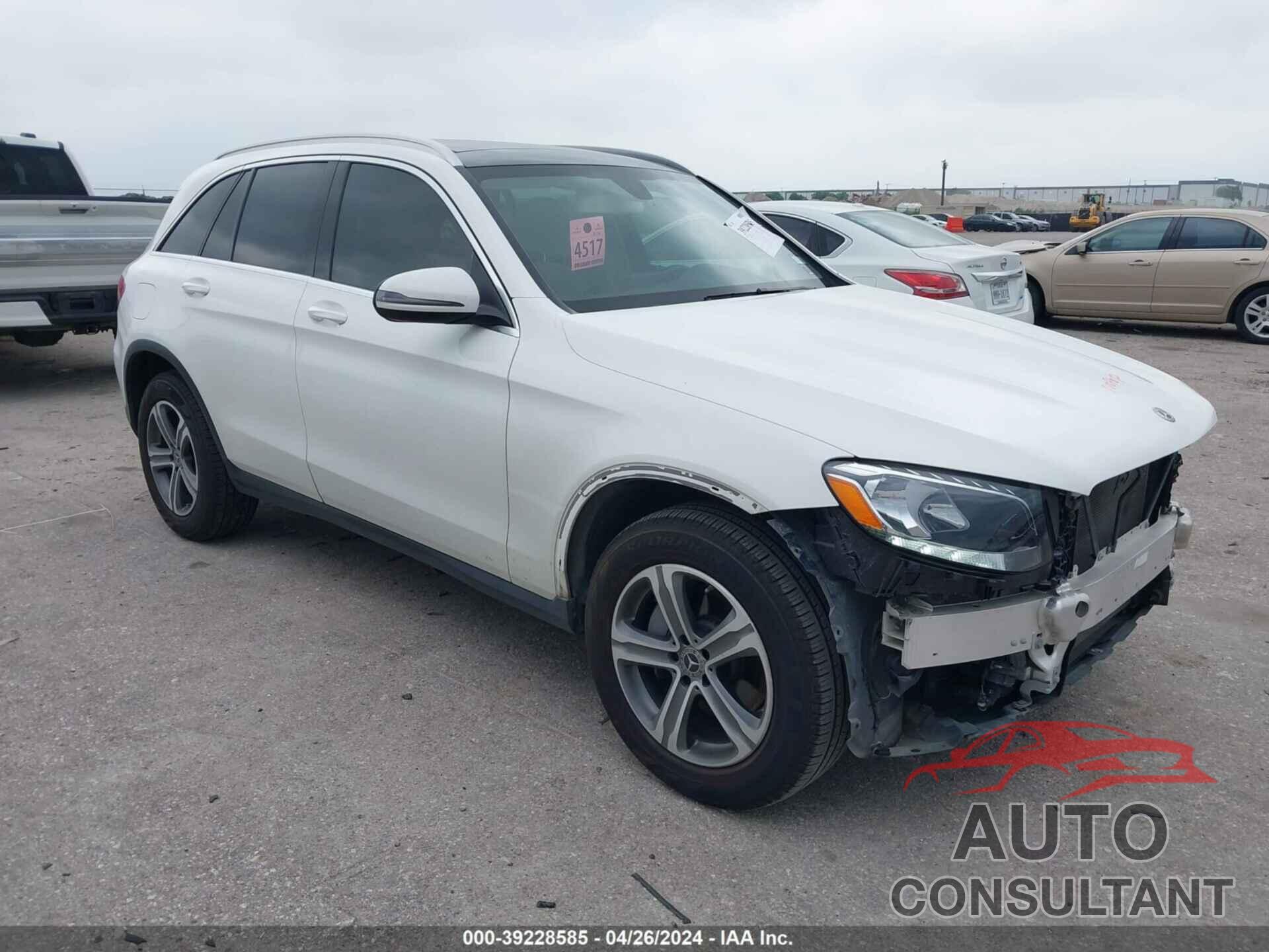 MERCEDES-BENZ GLC 300 2018 - WDC0G4JB7JV080737