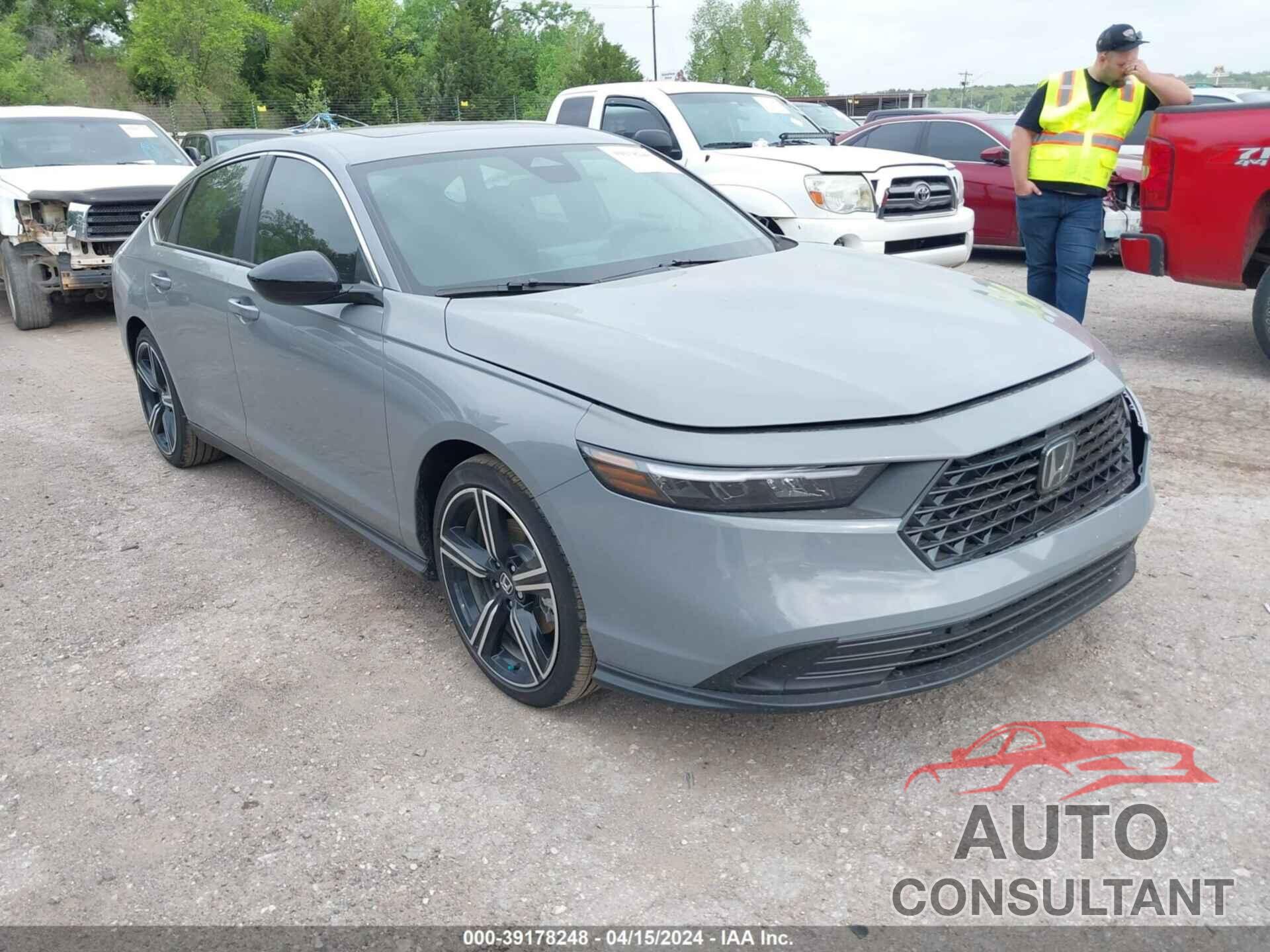 HONDA ACCORD 2024 - IHGCY2F55RA043469