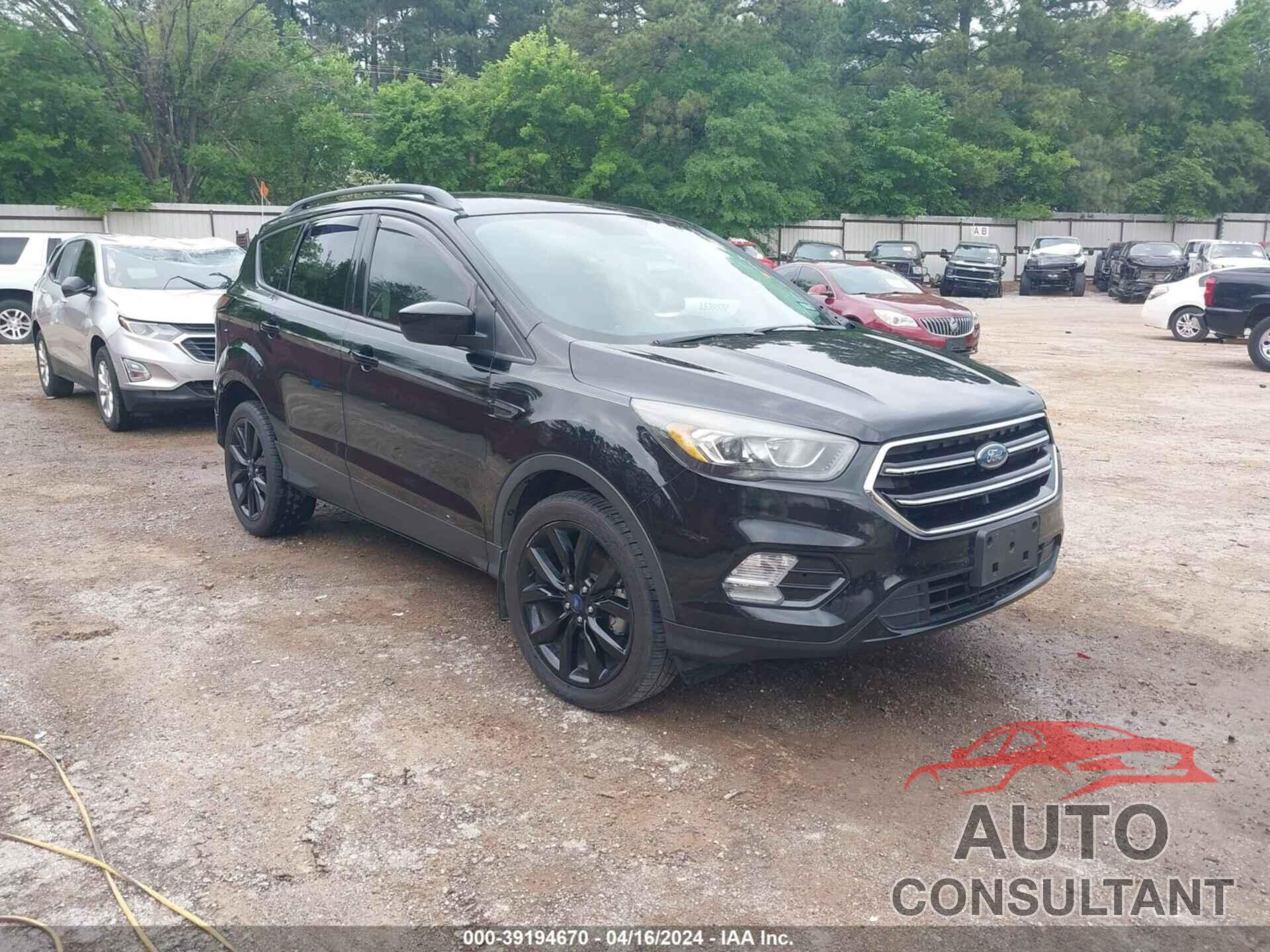 FORD ESCAPE 2018 - 1FMCU0GD1JUA97015