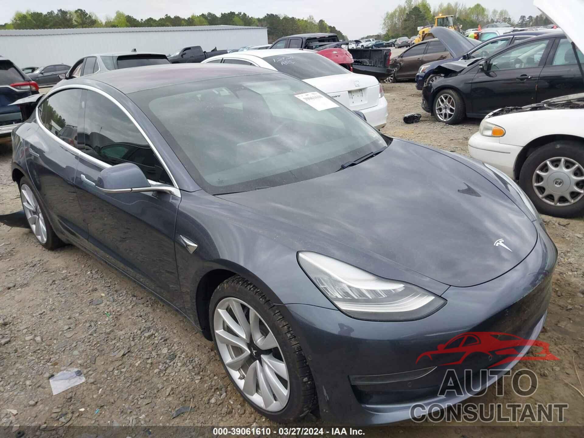 TESLA MODEL 3 2019 - 5YJ3E1EB6KF194052