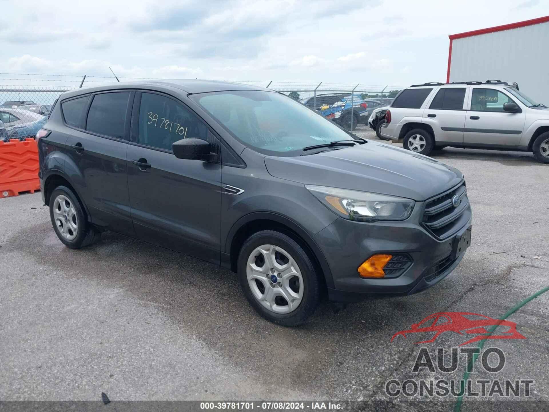 FORD ESCAPE 2018 - 1FMCU0F74JUA22854