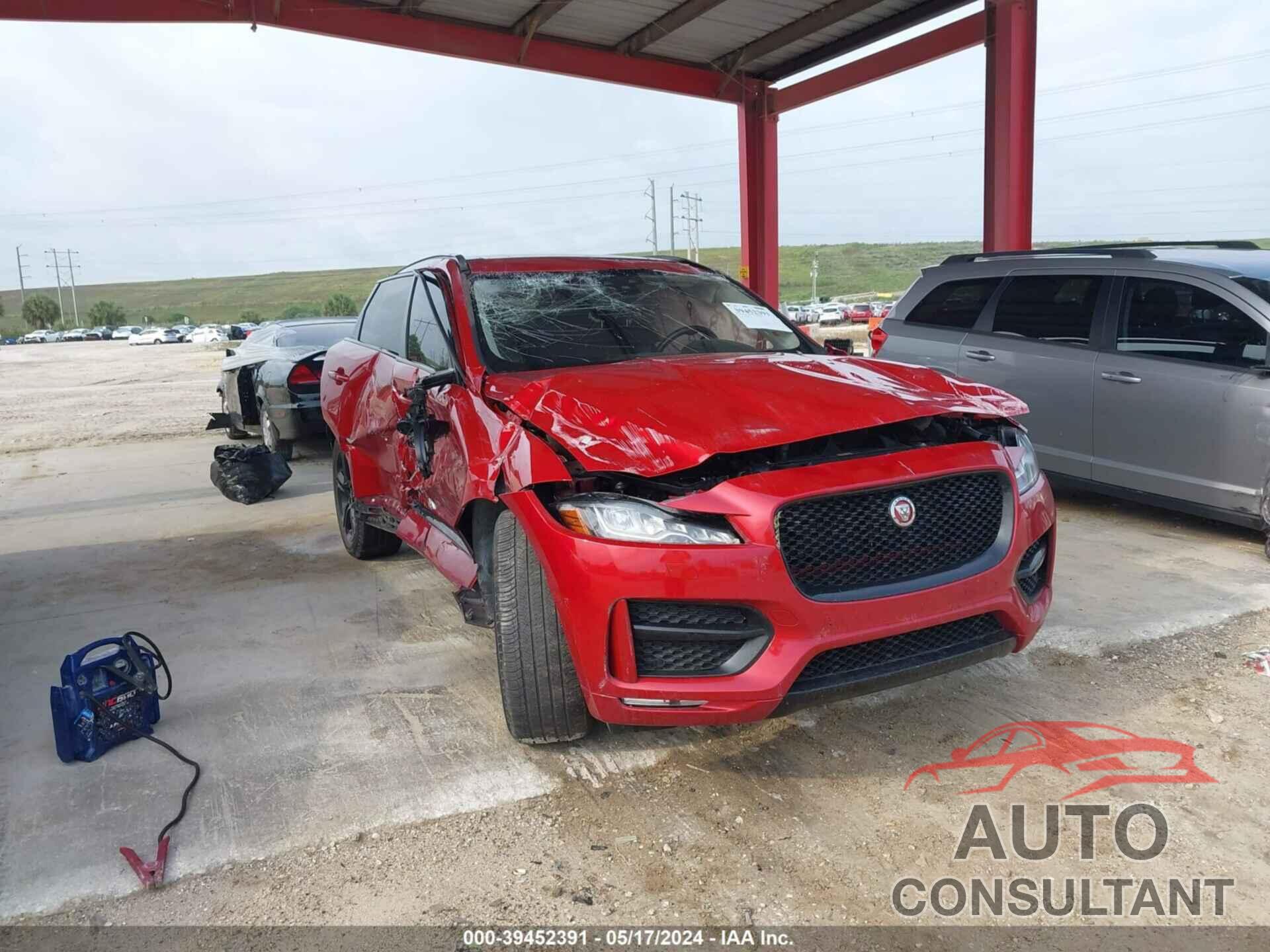 JAGUAR F-PACE 2018 - SADCL2EV9JA245657