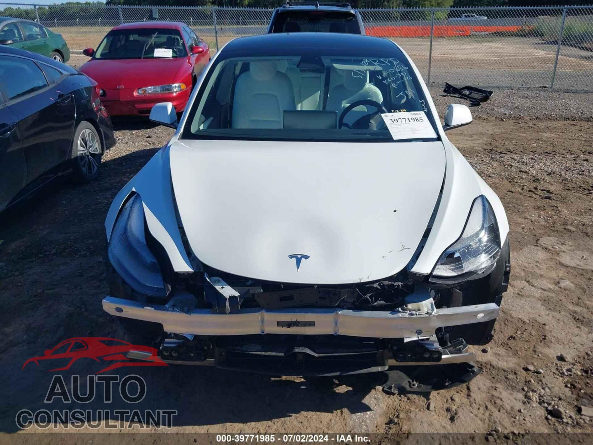 TESLA MODEL 3 2022 - 5YJ3E1EA1NF310656