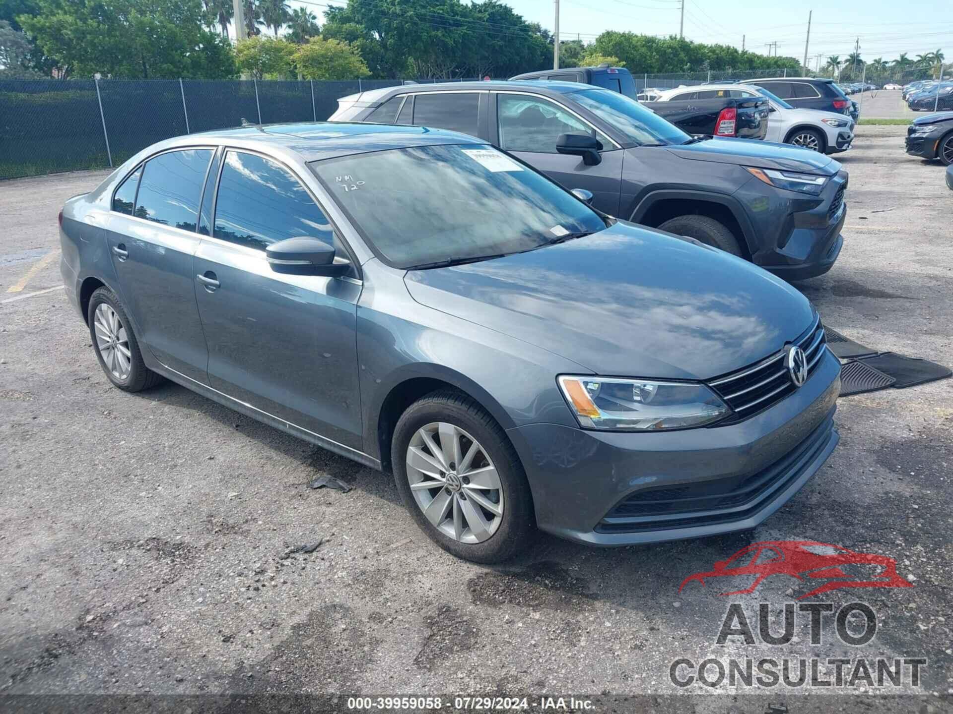 VOLKSWAGEN JETTA 2016 - 3VWD67AJ7GM404398