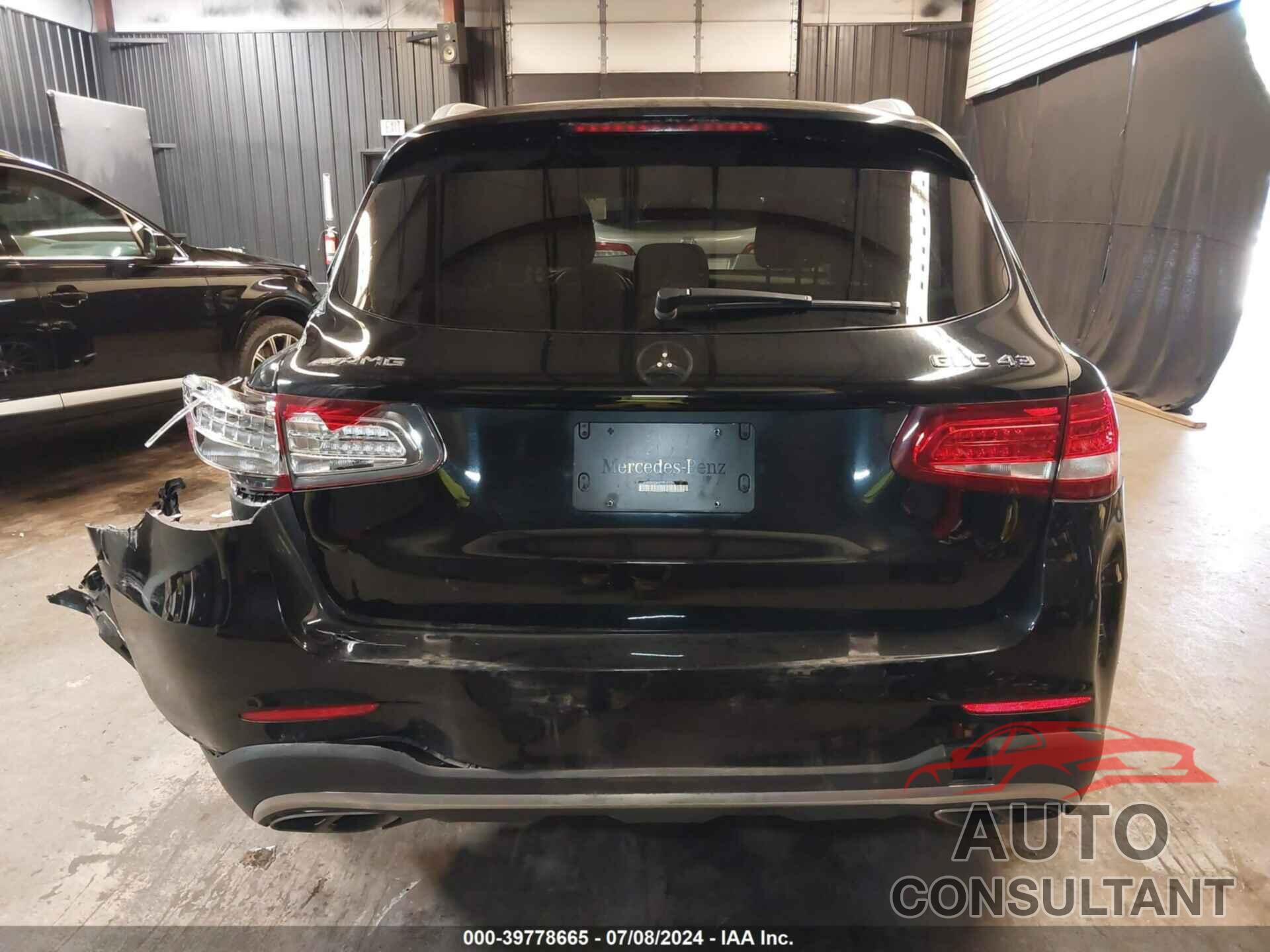 MERCEDES-BENZ AMG GLC 43 2017 - WDC0G6EBXHF150922