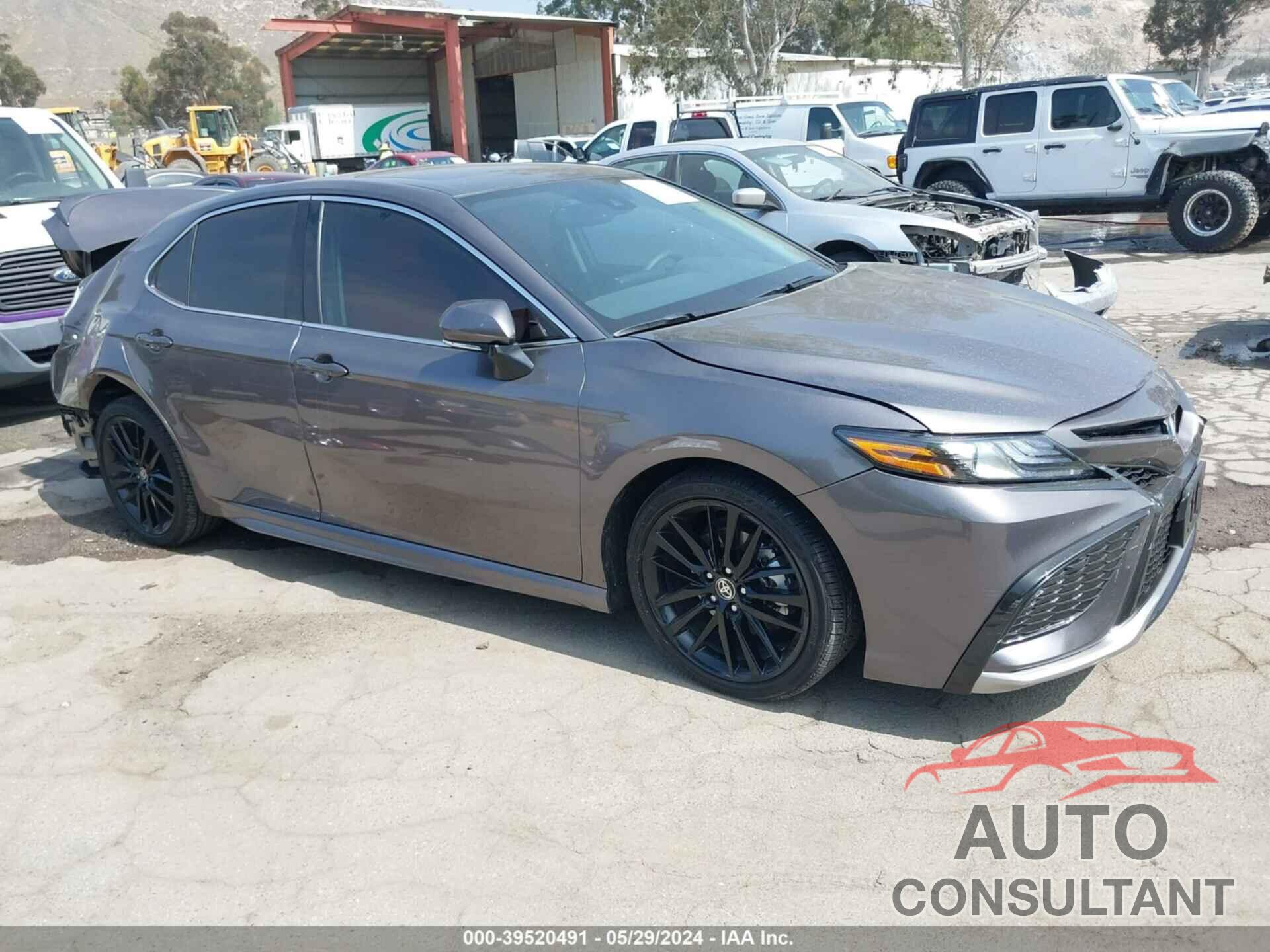 TOYOTA CAMRY HYBRID 2024 - 4T1K31AK1RU070775