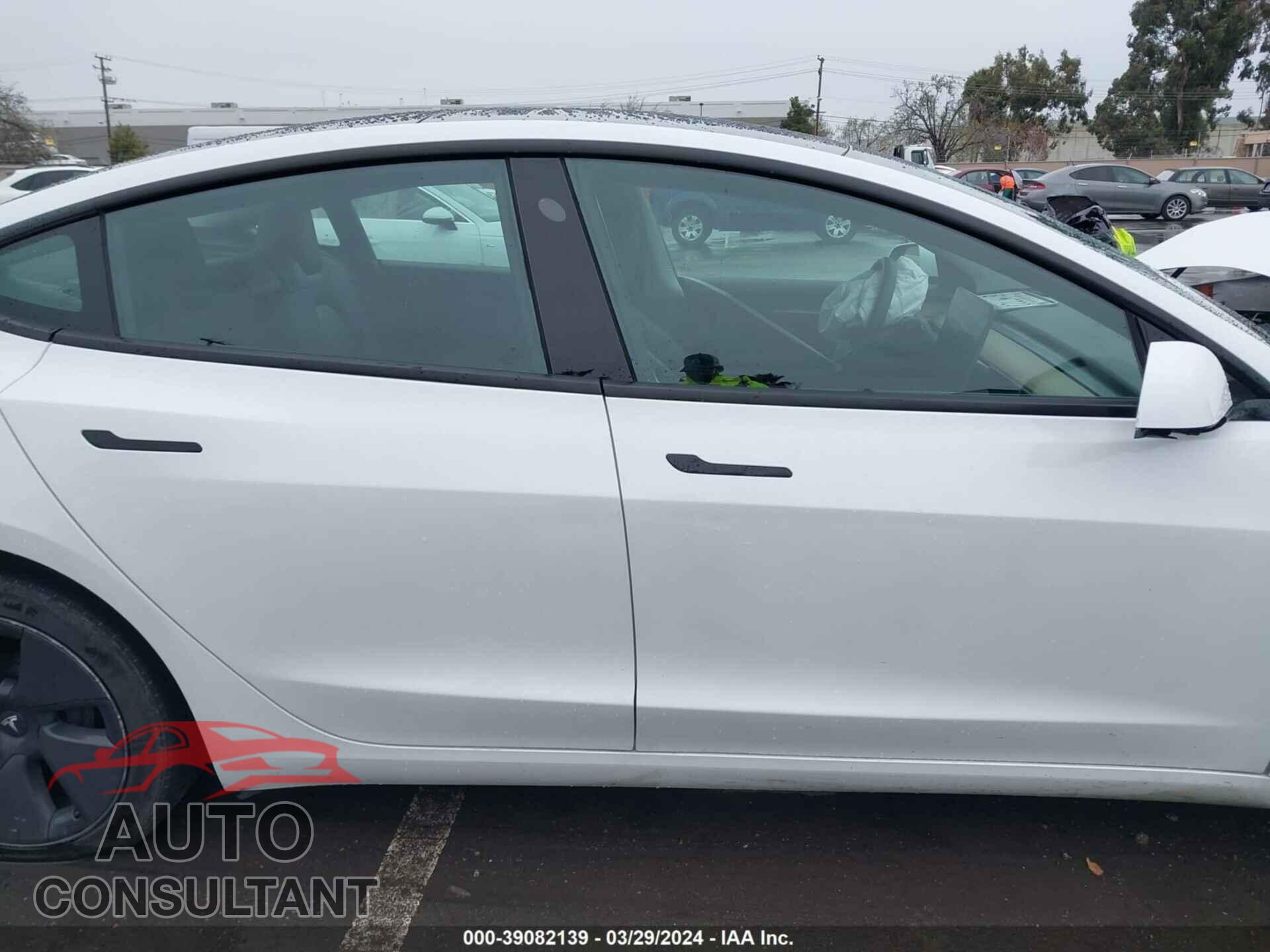TESLA MODEL 3 2021 - 5YJ3E1EA1MF075237
