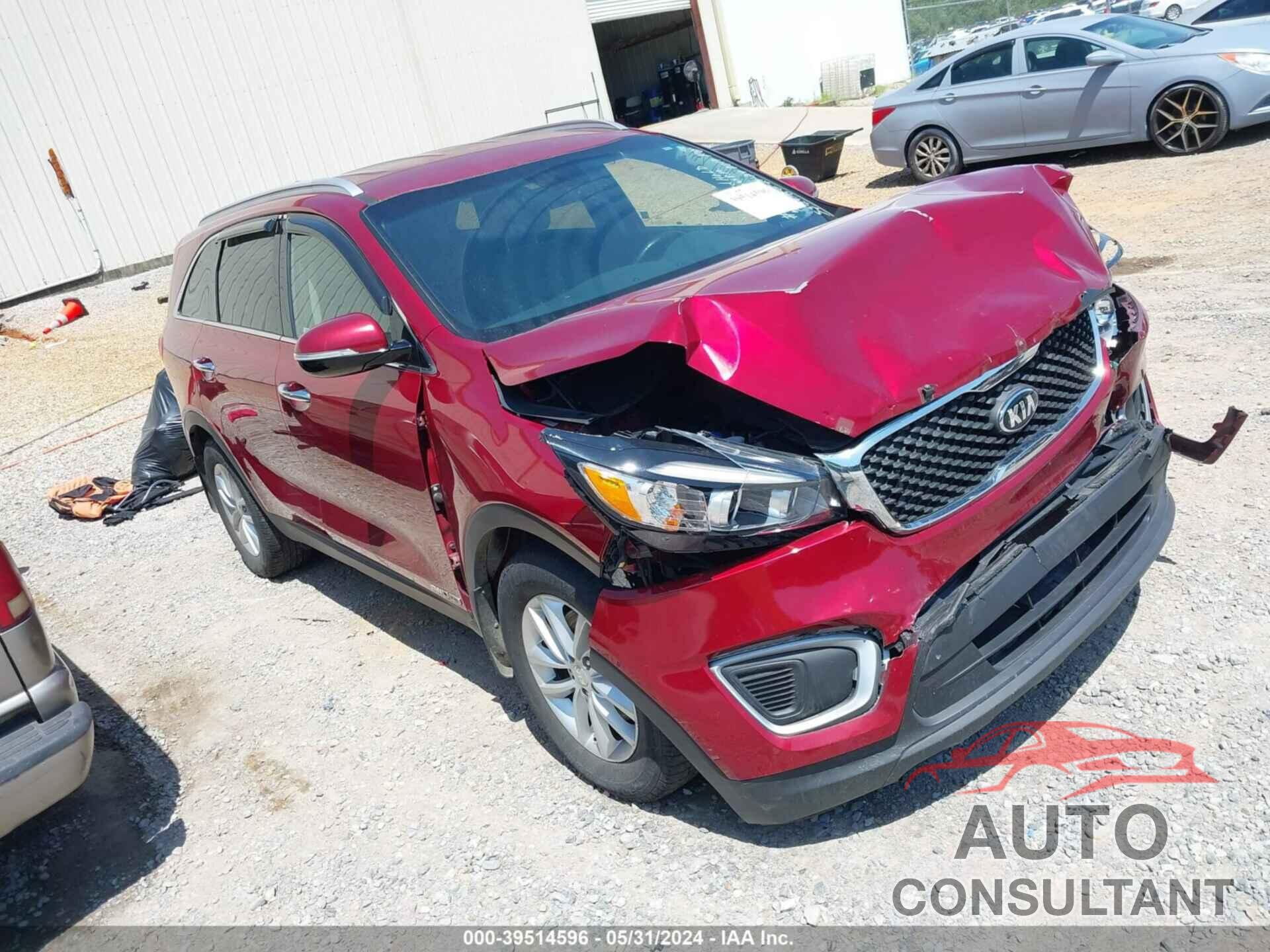 KIA SORENTO 2018 - 5XYPGDA58JG419138