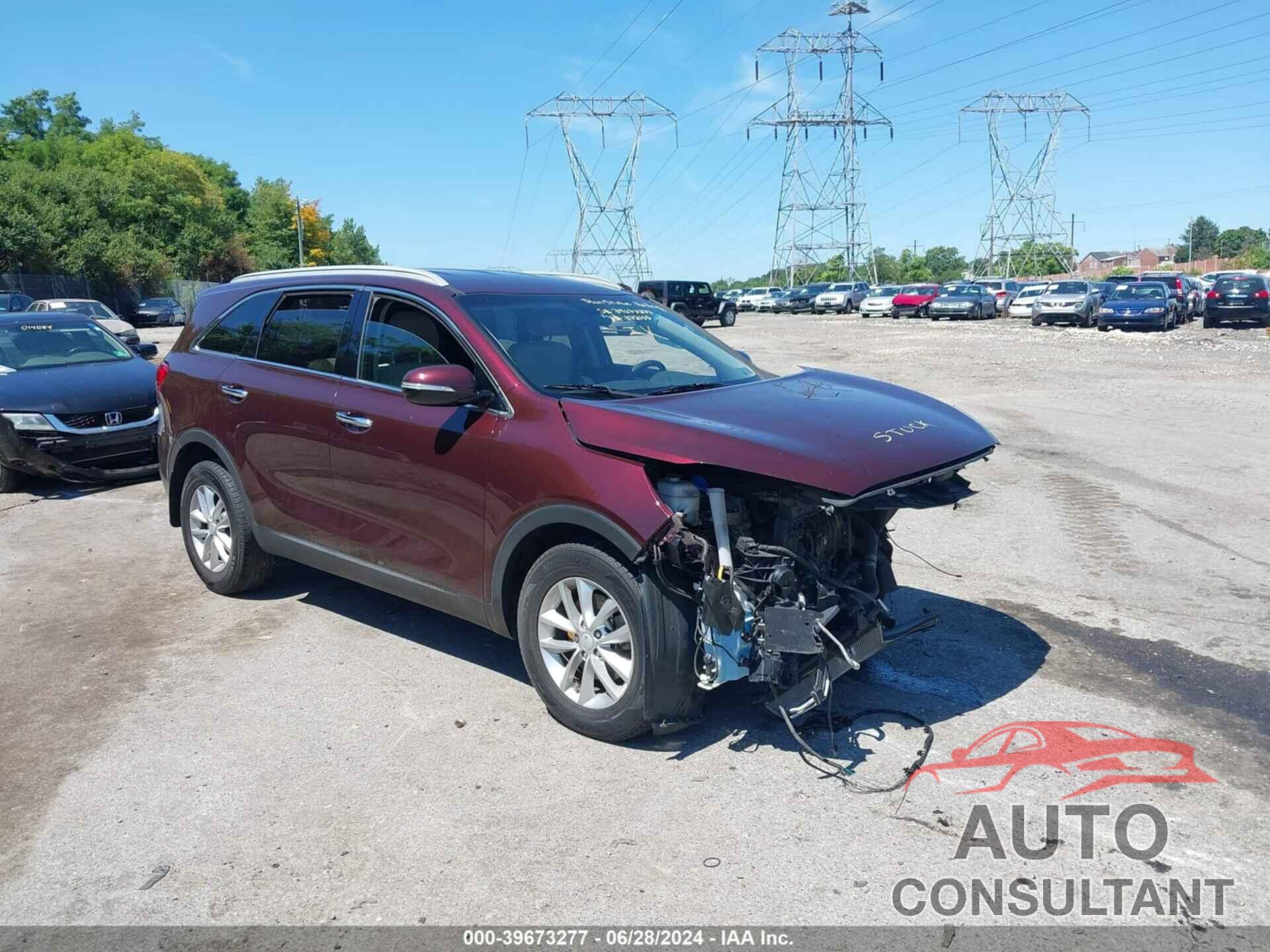 KIA SORENTO 2018 - 5XYPG4A34JG372155
