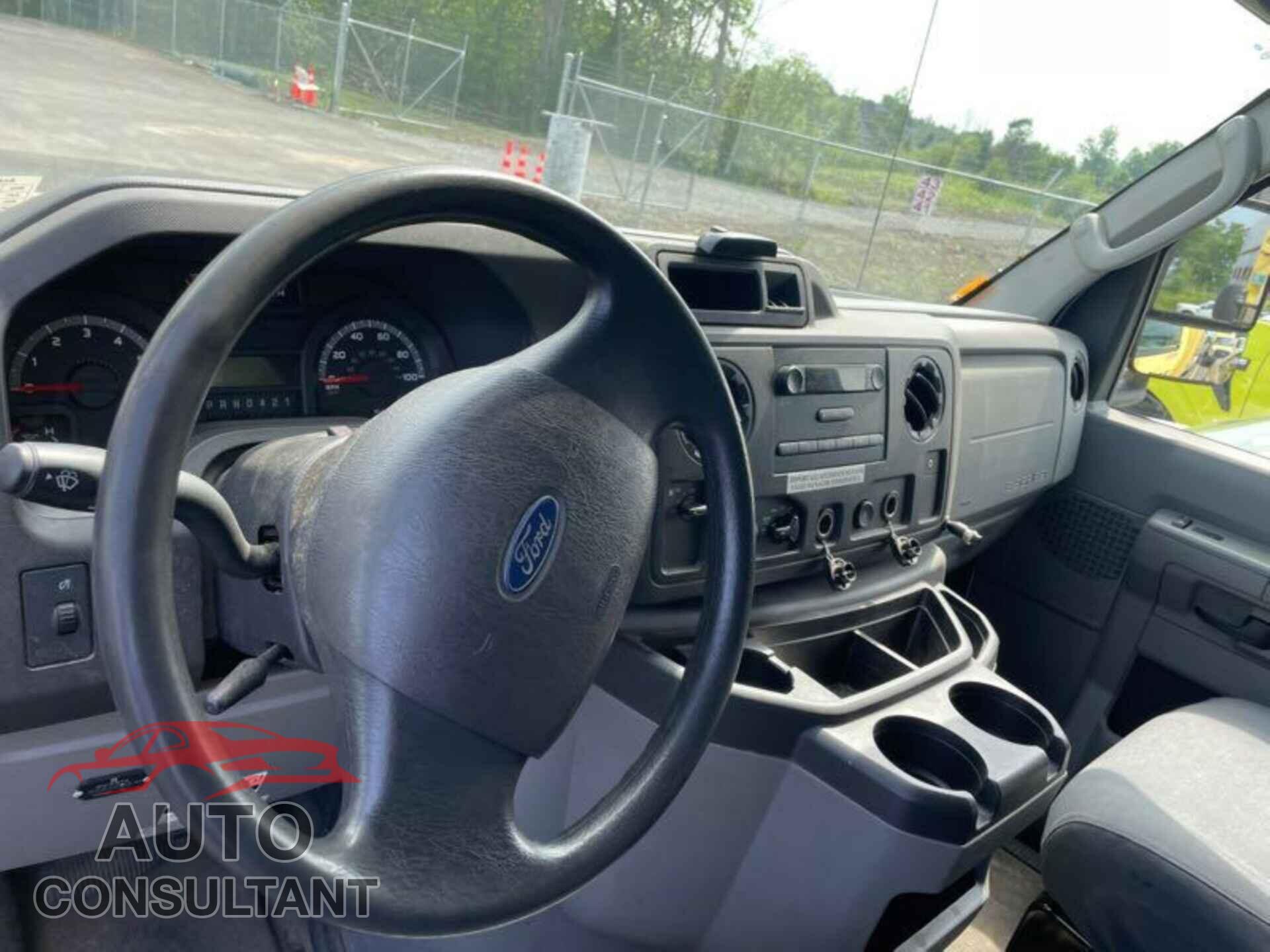 FORD ECONOLINE 2019 - 1FDXE4FS7KDC07766