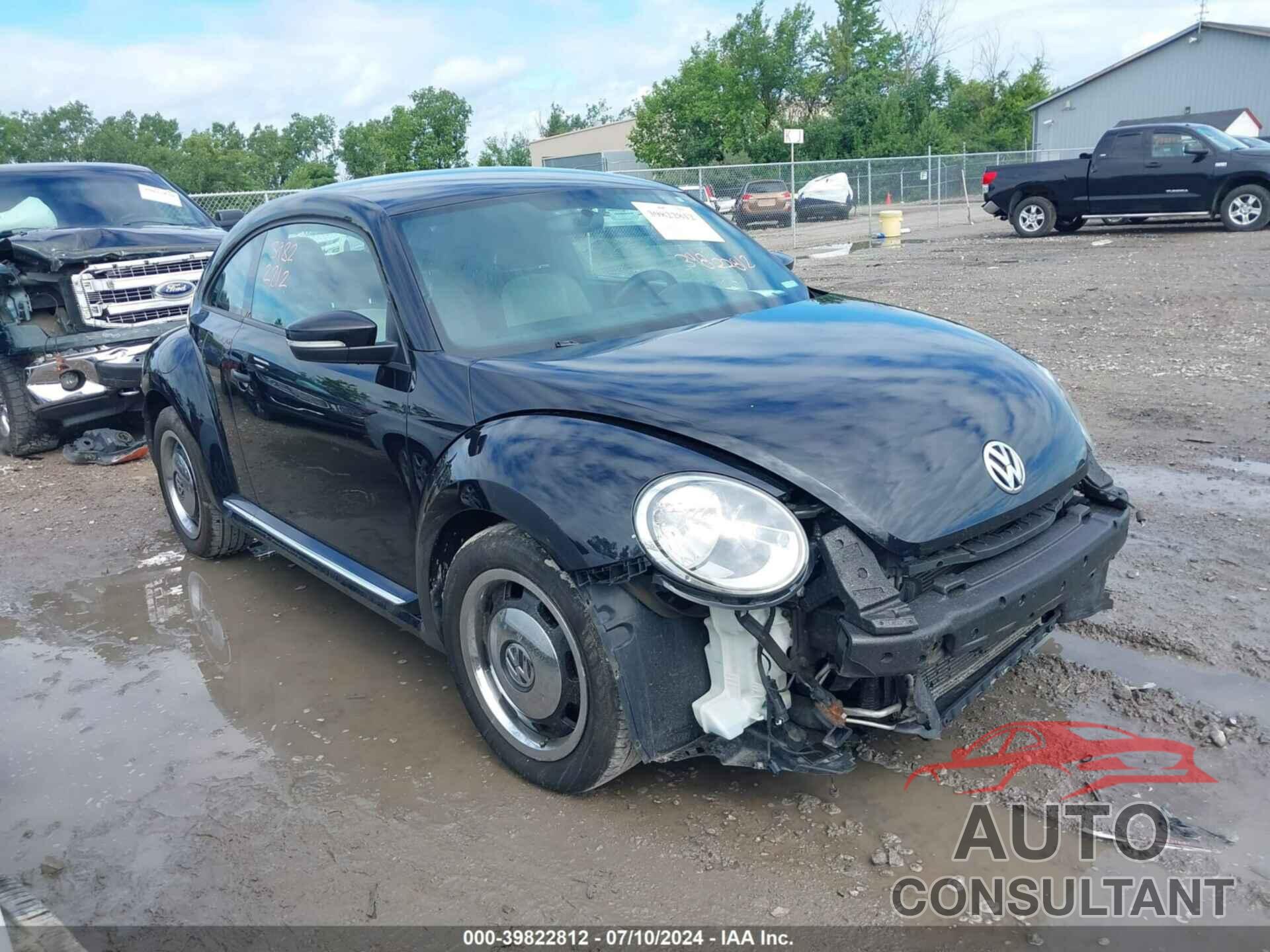 VOLKSWAGEN BEETLE 2016 - 3VWF17AT7GM638680