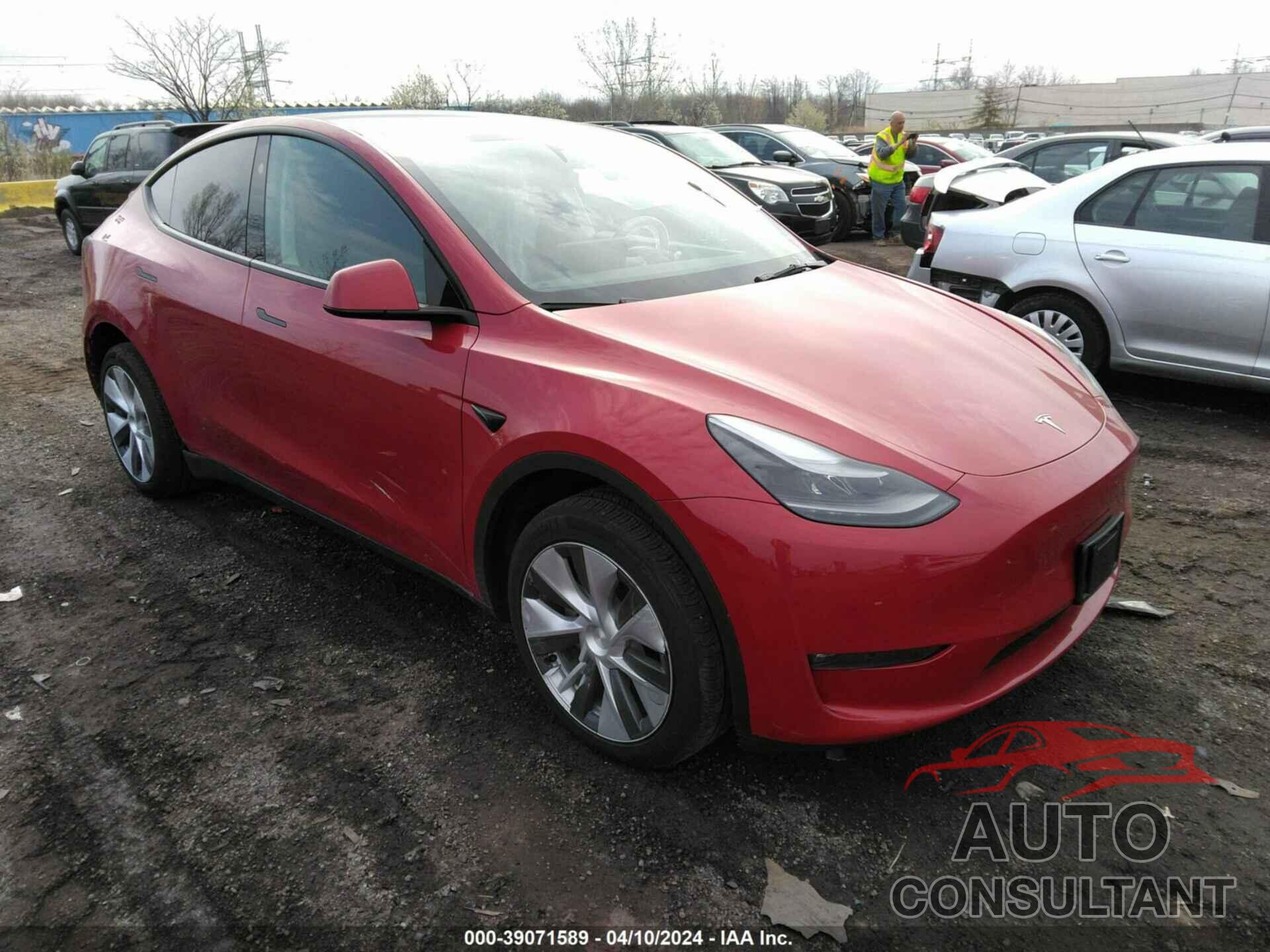 TESLA MODEL Y 2023 - 7SAYGDEE1PF809130