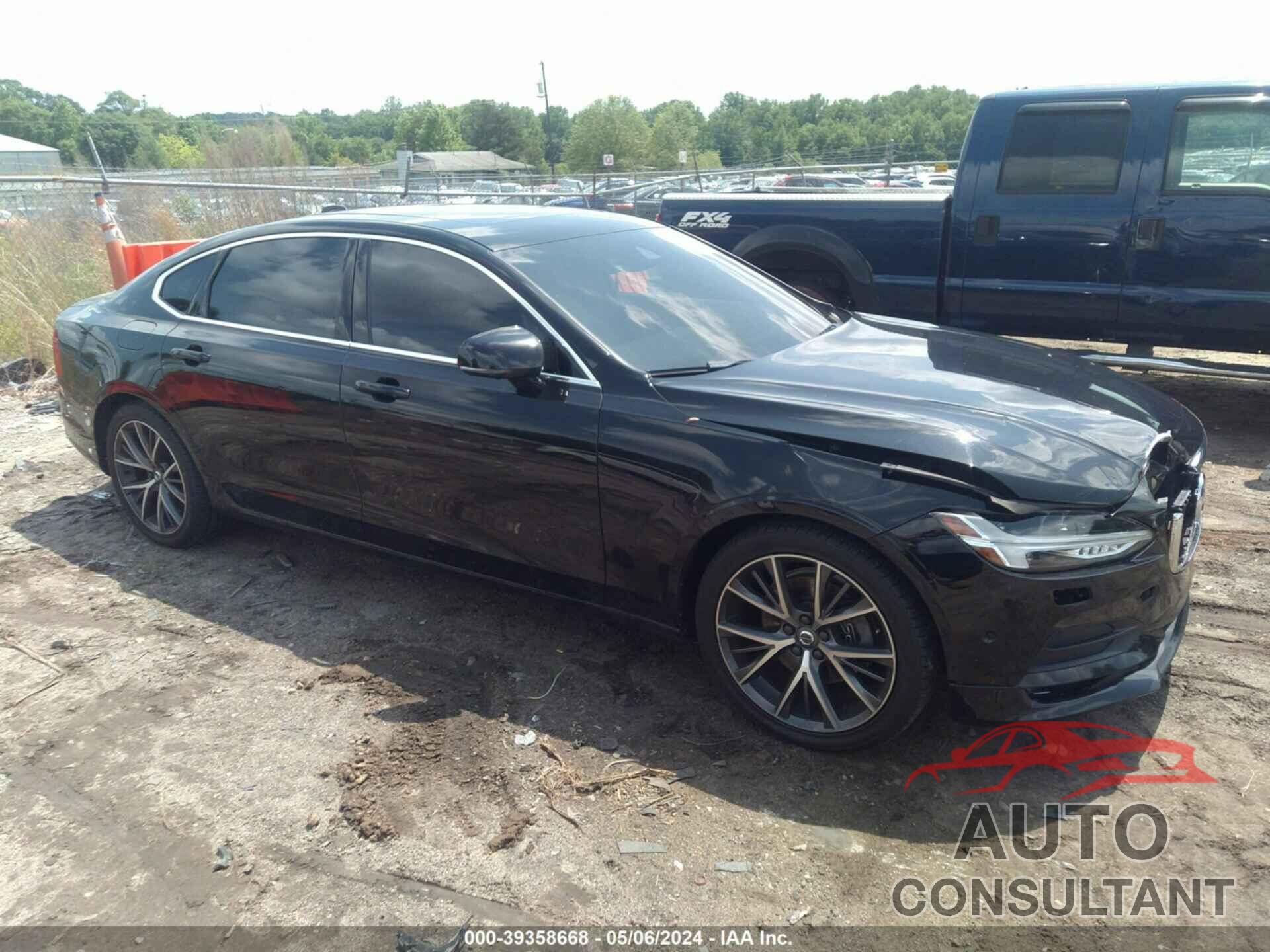 VOLVO S90 2018 - LVY982AK2JP032087