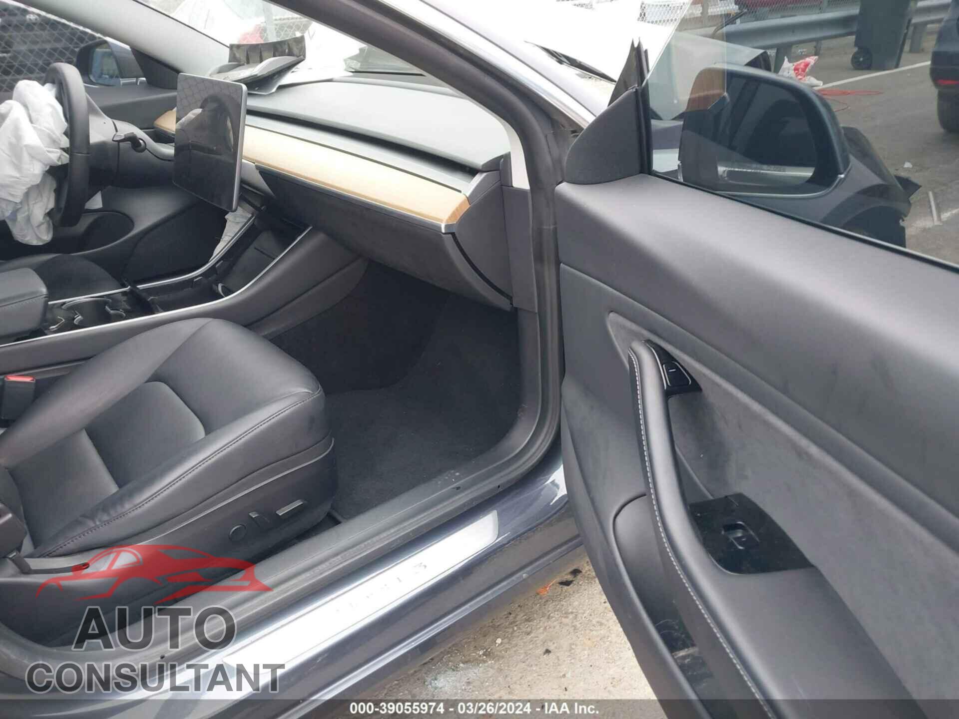 TESLA MODEL 3 2020 - 5YJ3E1EV7LF666714