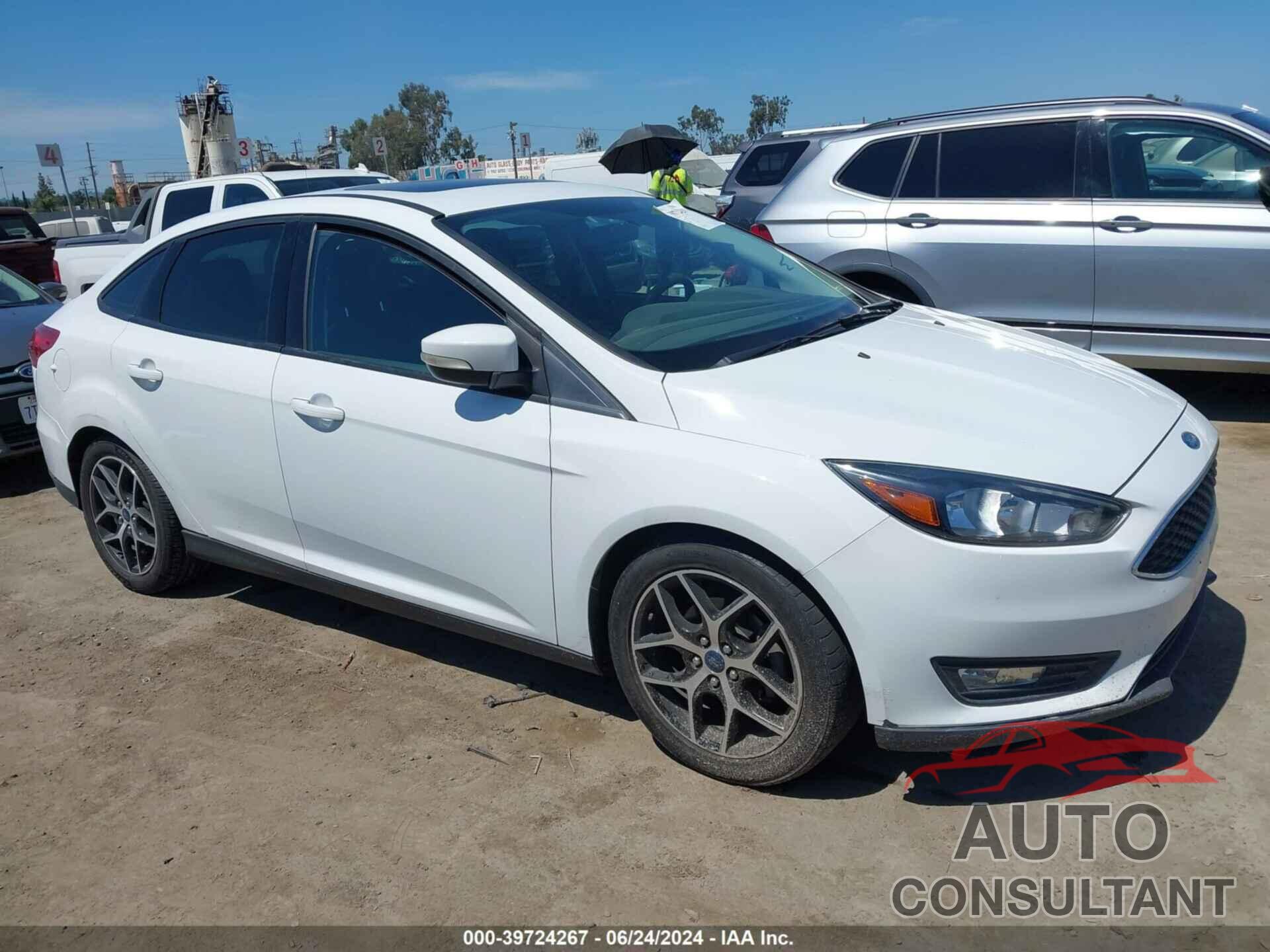 FORD FOCUS 2018 - 1FADP3H28JL241069