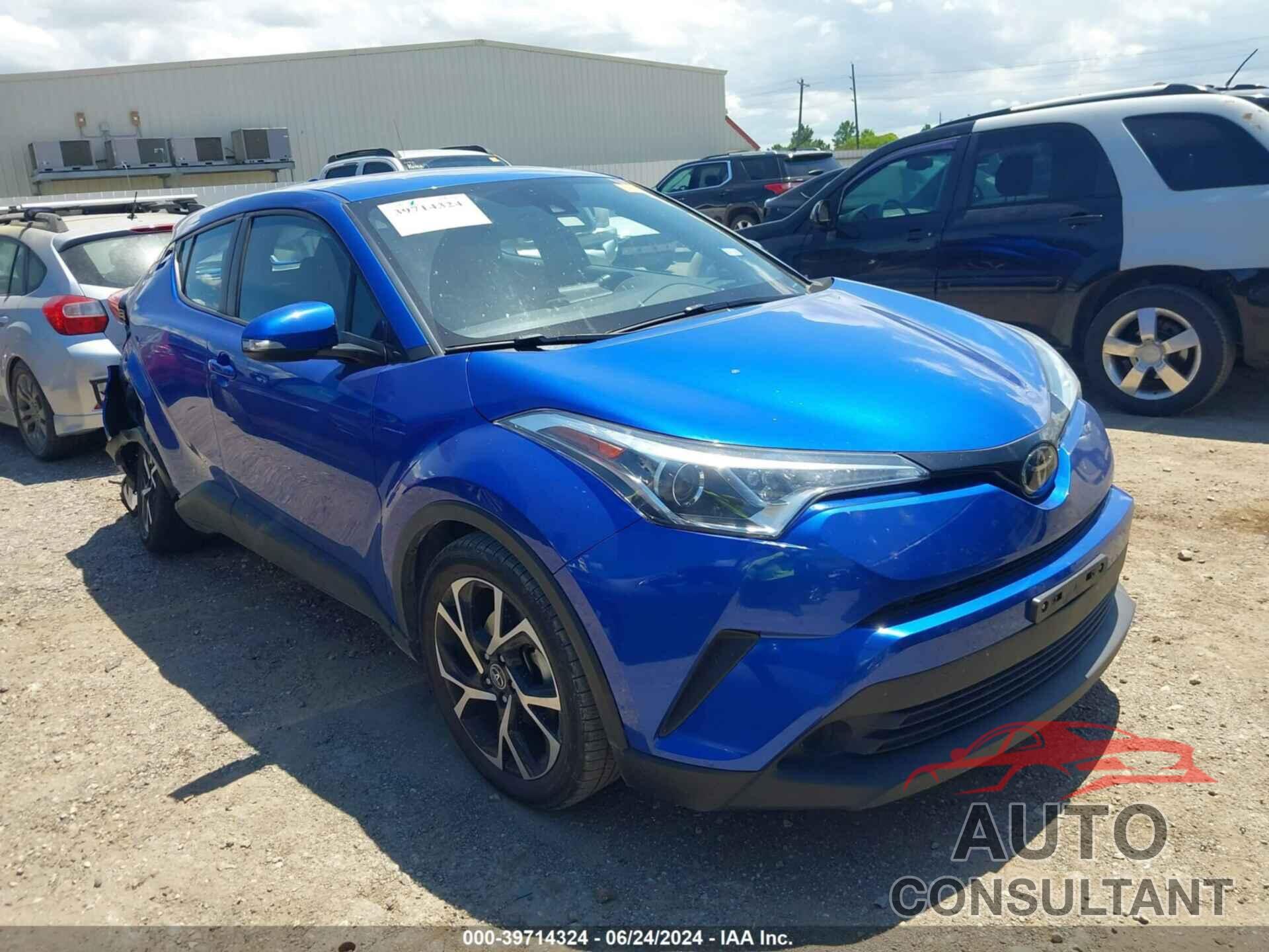 TOYOTA C-HR 2018 - NMTKHMBX0JR056018