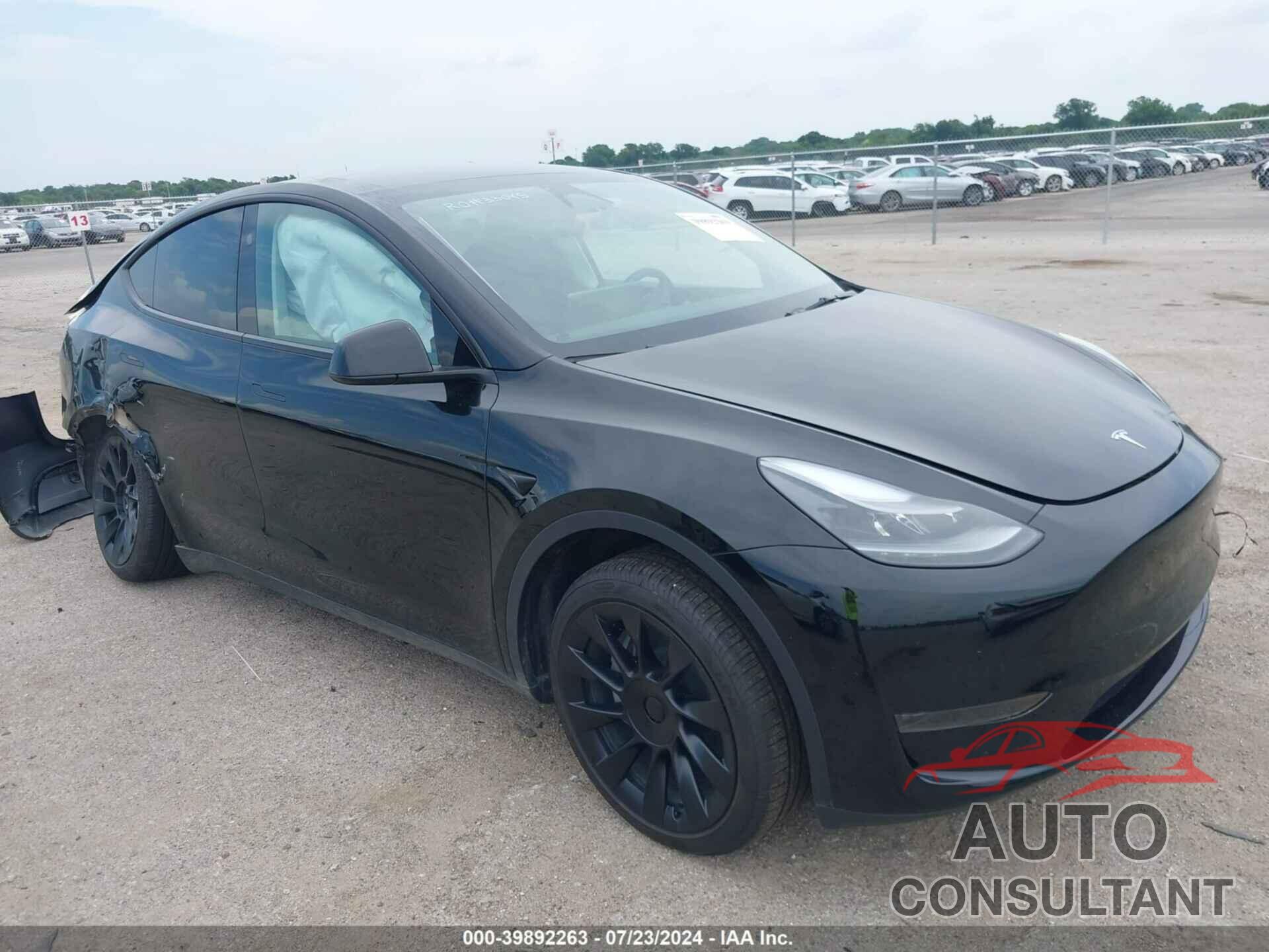 TESLA MODEL Y 2024 - 7SAYGDED8RF022380