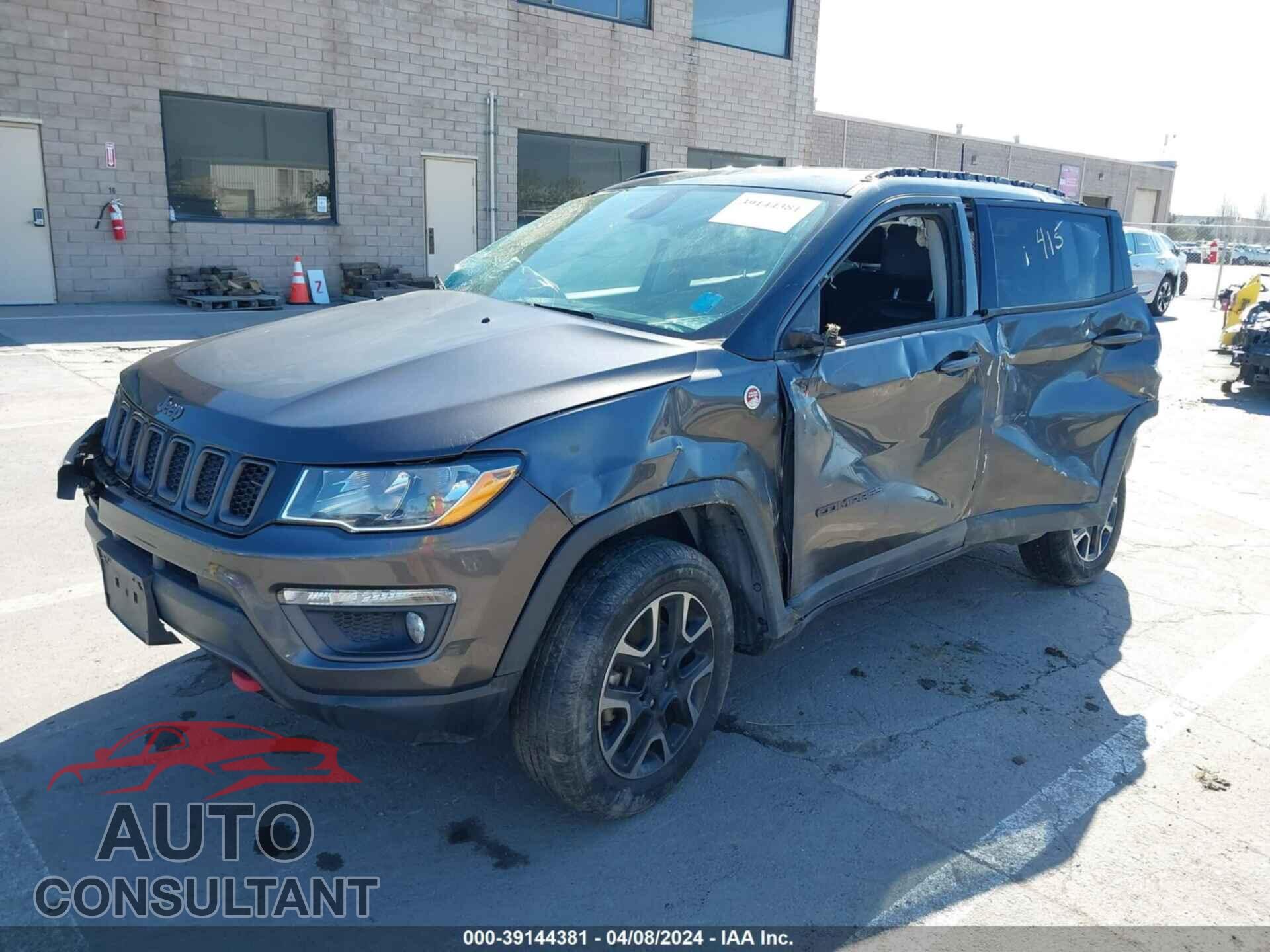JEEP COMPASS 2019 - 3C4NJDDB5KT668081
