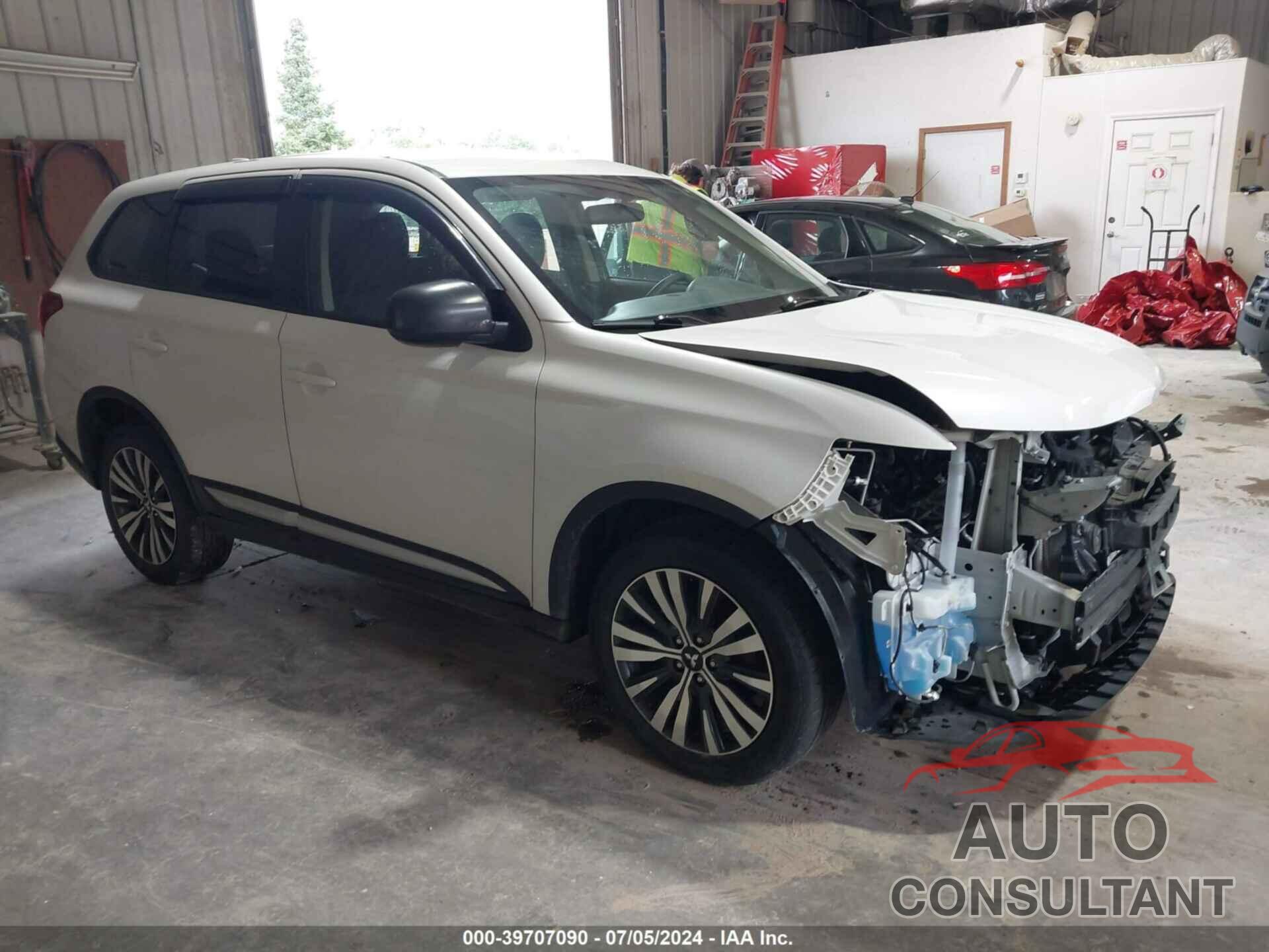 MITSUBISHI OUTLANDER 2020 - JA4AZ3A36LZ047029