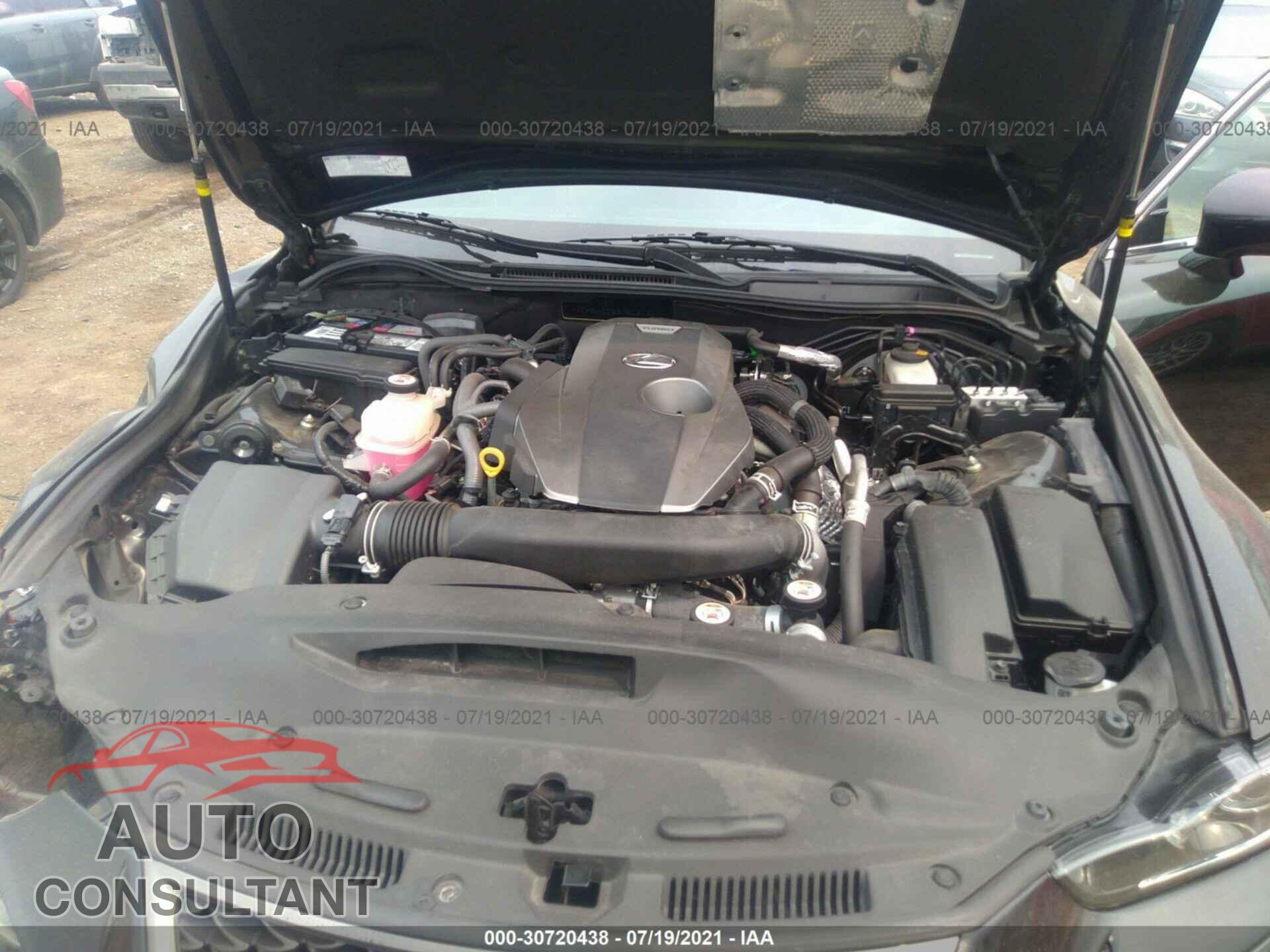 LEXUS IS 2017 - JTHBA1D28H5051640