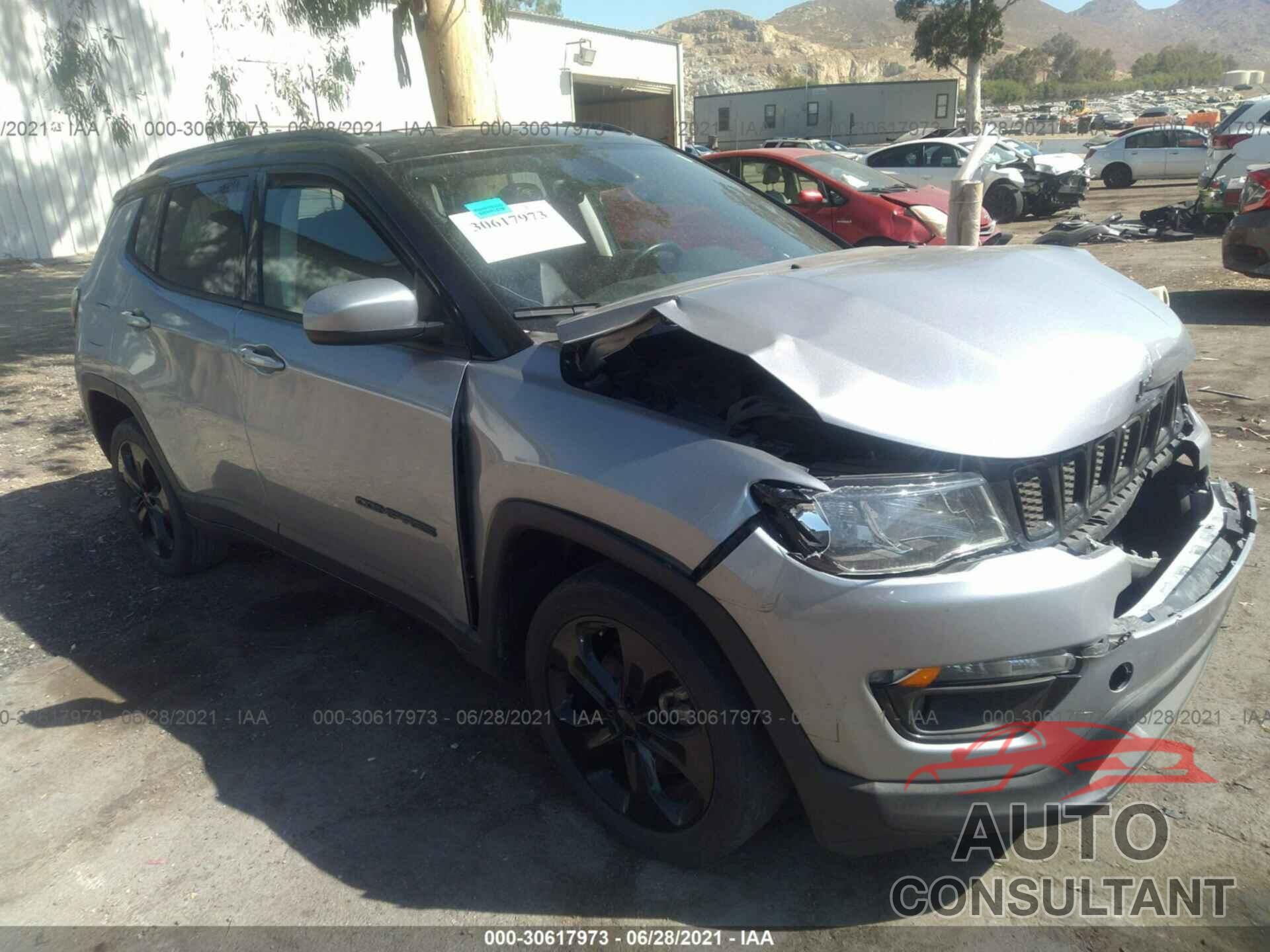 JEEP COMPASS 2018 - 3C4NJCBB4JT409545