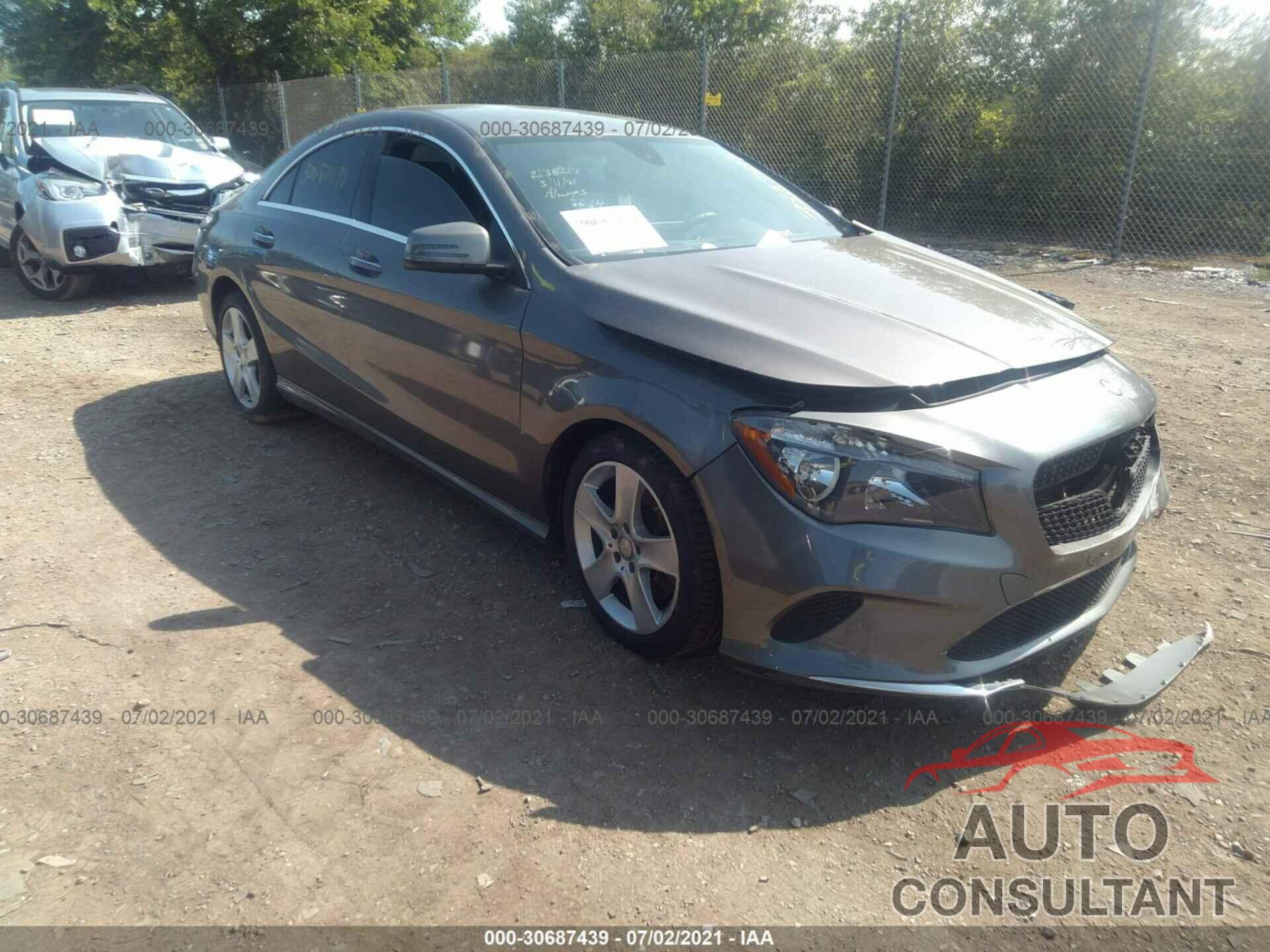 MERCEDES-BENZ CLA 2017 - WDDSJ4GB0HN421015