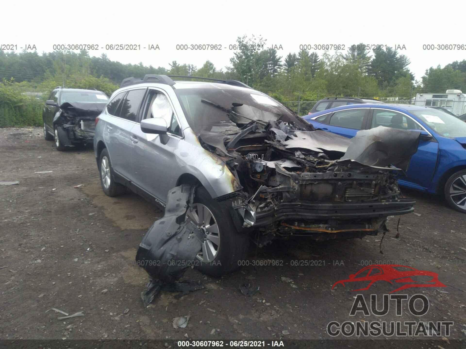 SUBARU OUTBACK 2018 - 4S4BSADC1J3312045