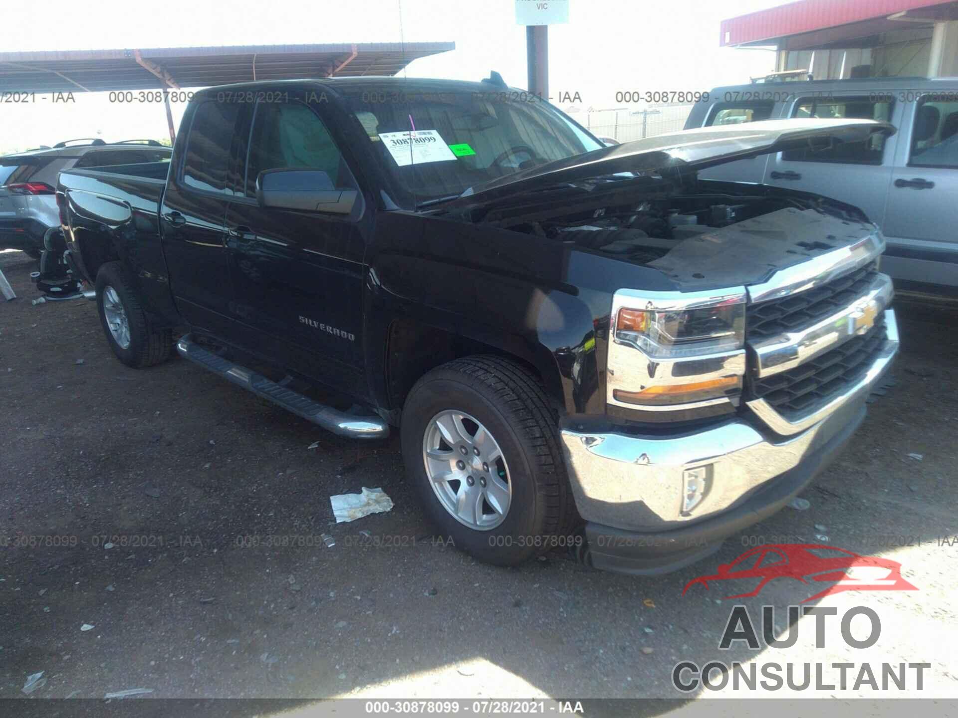 CHEVROLET SILVERADO 1500 2017 - 1GCRCREC5HZ330844