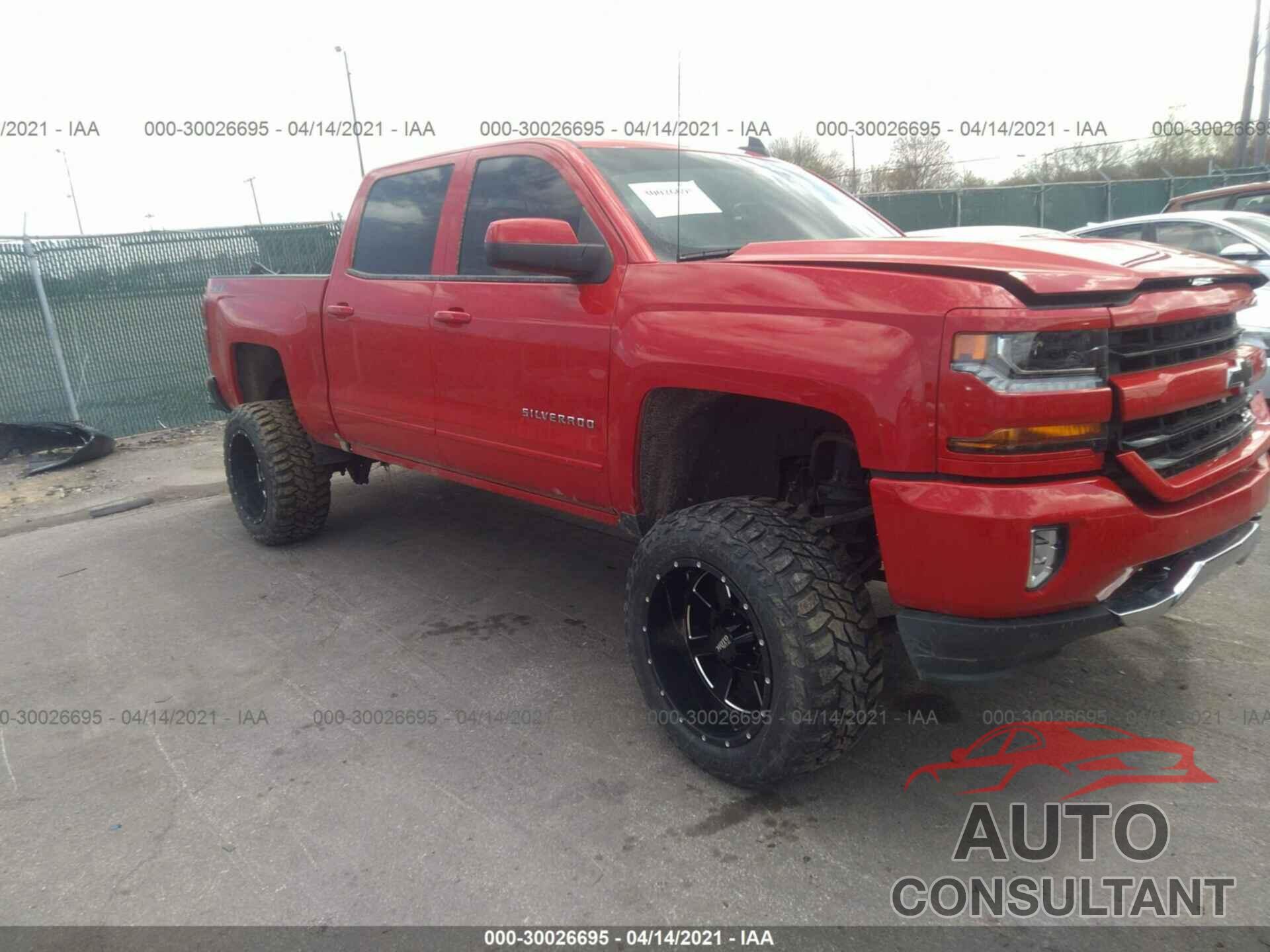 CHEVROLET SILVERADO 1500 2018 - 3GCUKREC4JG606773